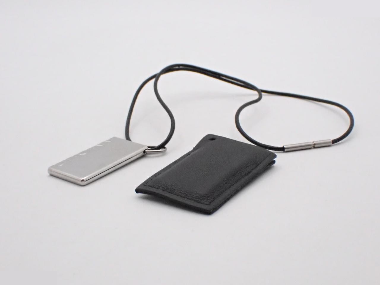 Amour necklace, neck circumference approximately 46 cm — view 3