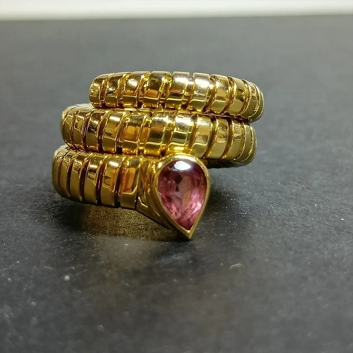 Tubogas Snake Pink Tourmaline Ring, 750 (Yellow Gold), 15.3g. — view 5