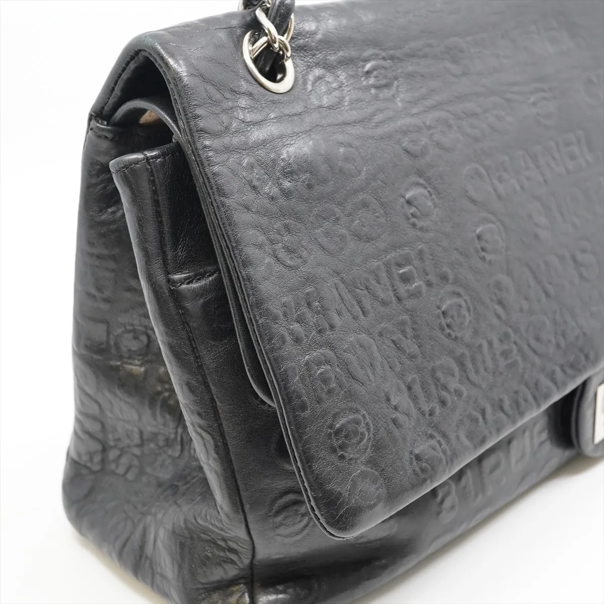 Matelasse 2.55 Maxi Calfskin Double Flap Double Chain Bag Black Silver Hardware 12934754 Storage Bag Included — view 6