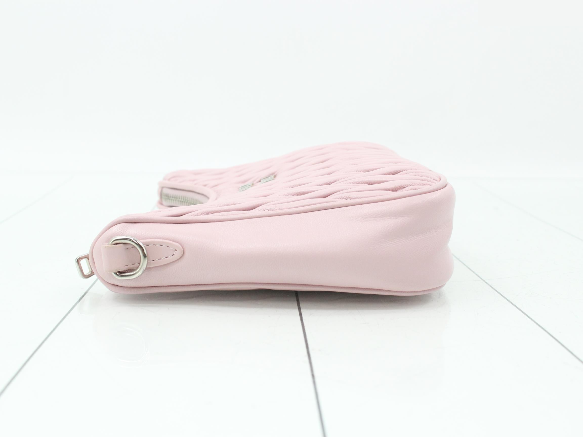 Matelassé (bag) - Shoulder bag — view 4