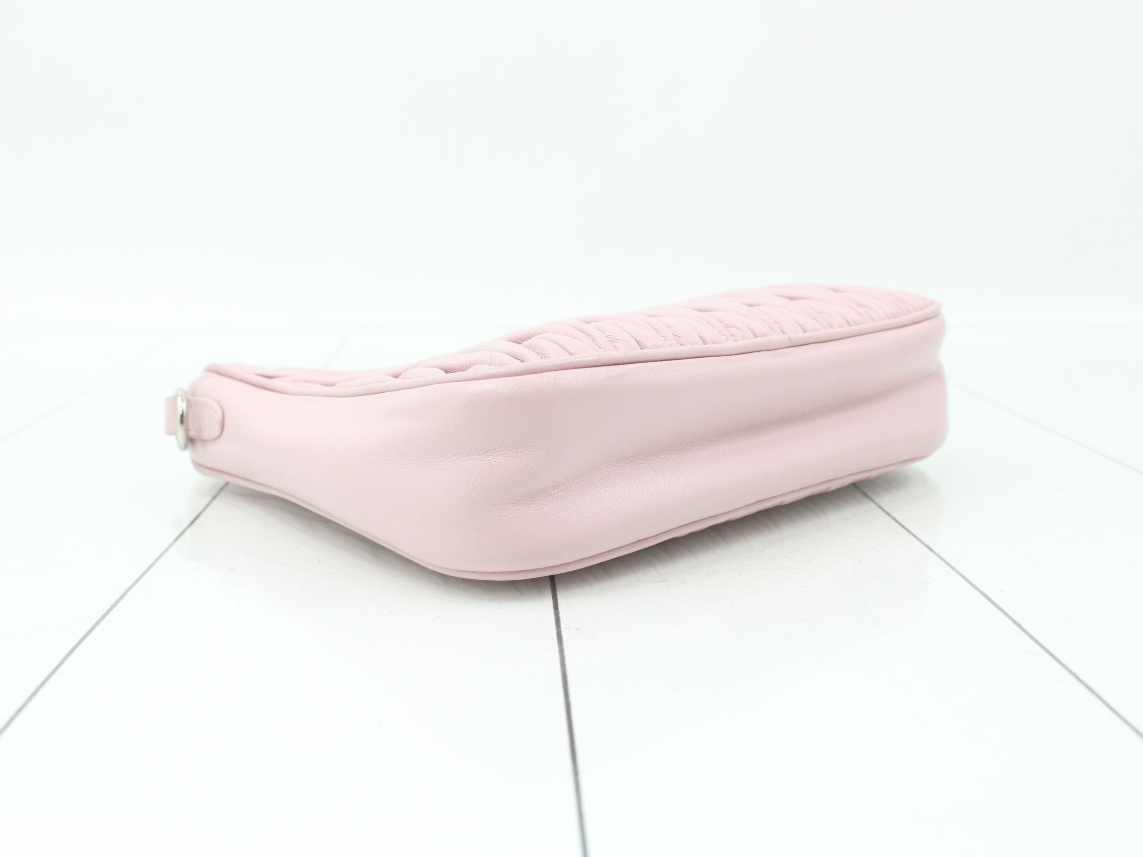 Matelassé (bag) - Shoulder bag — view 5
