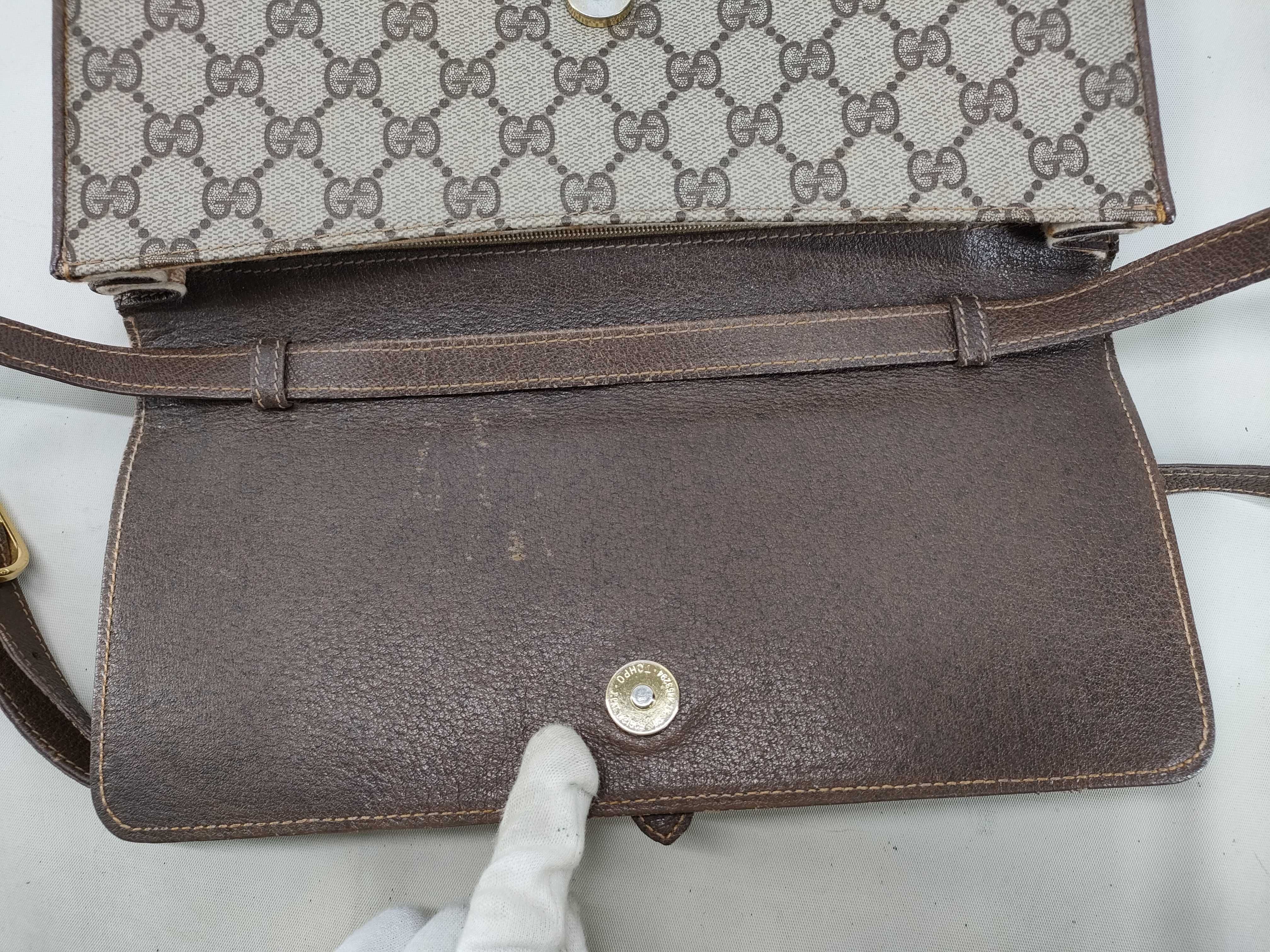 GG Supreme Shoulder Bag — view 8