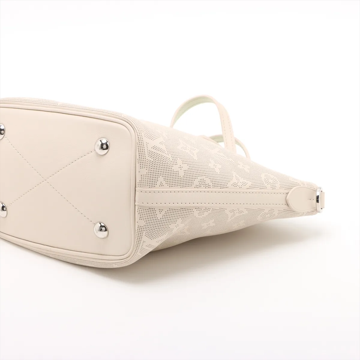 Mahina Reverse Blossom PM M24562 Beige x Green RFID reaction available — view 3