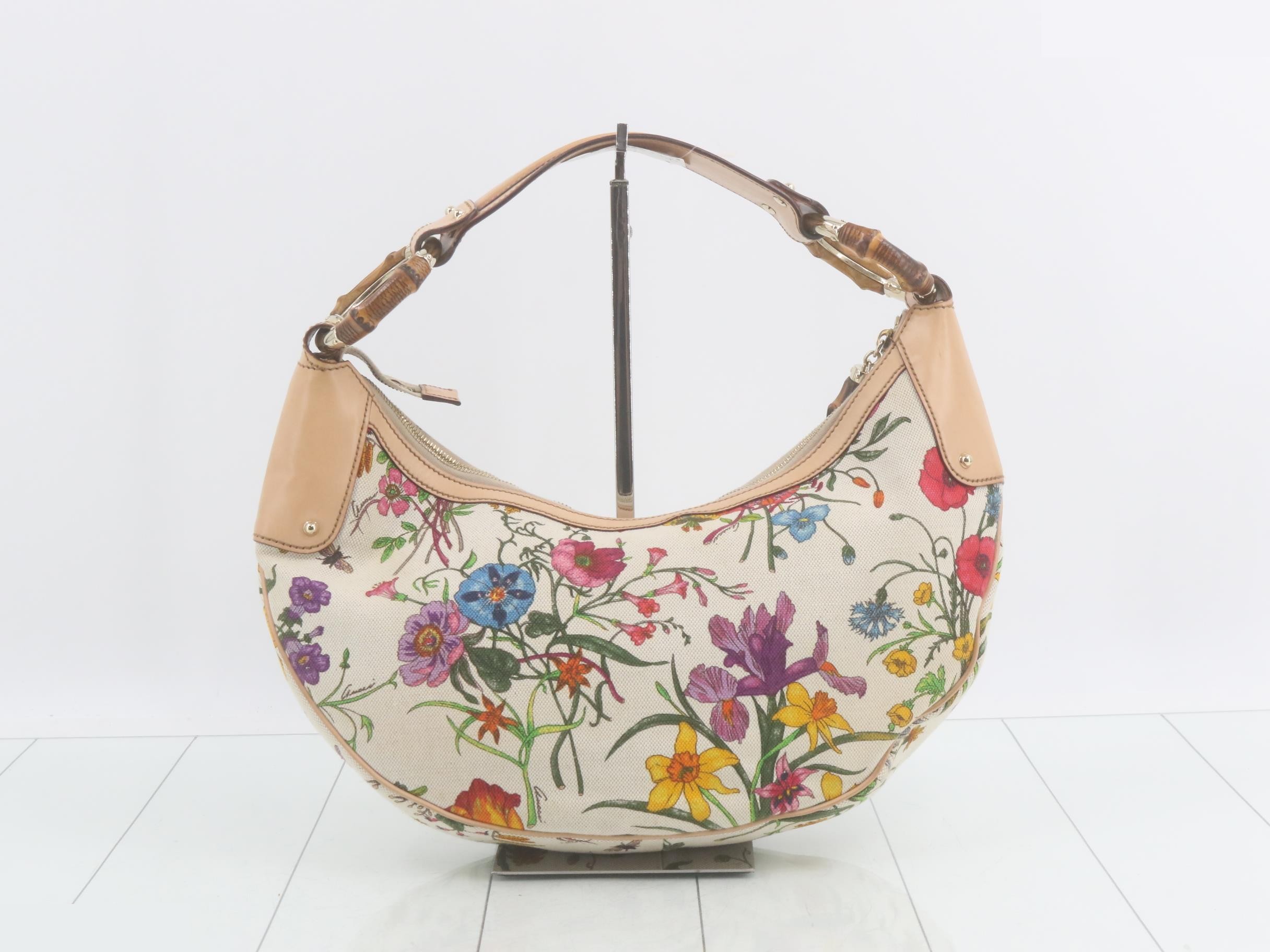 handbag — view 2