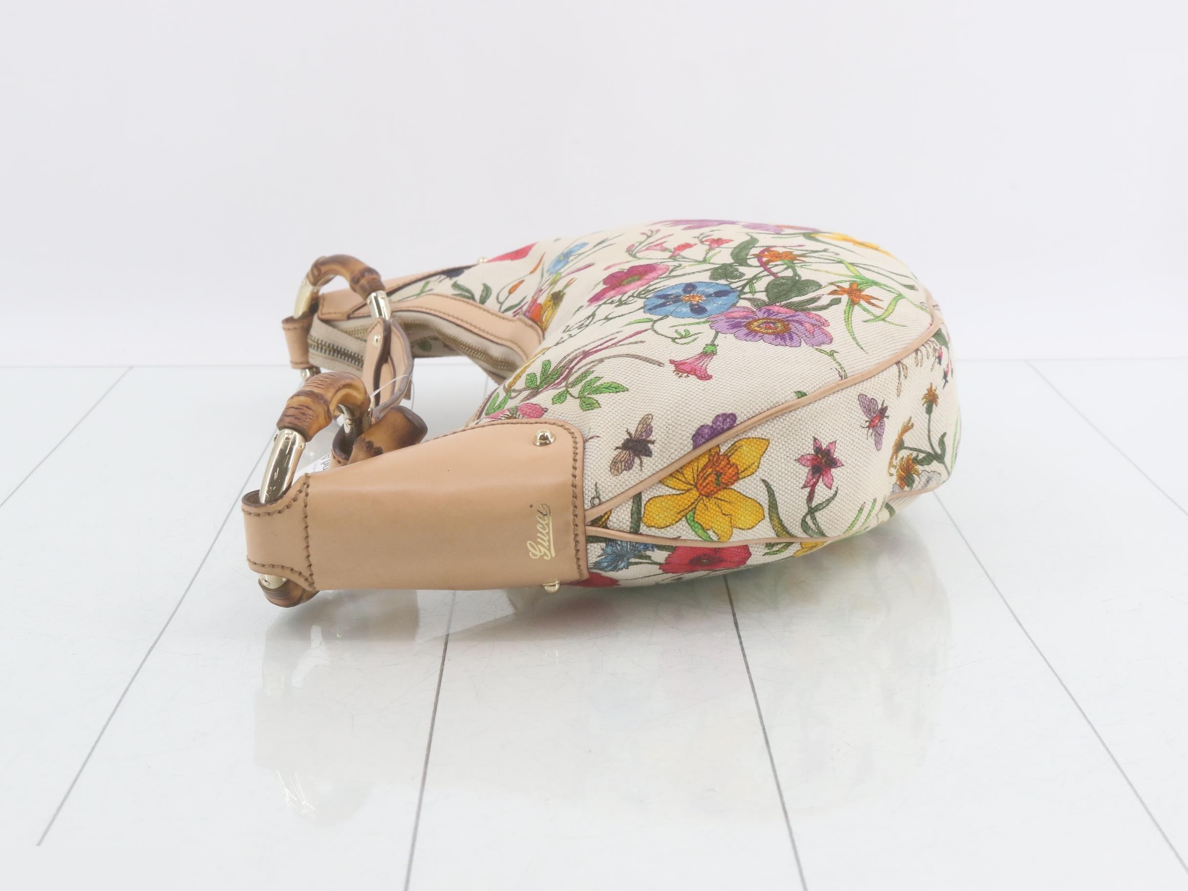 handbag — view 4