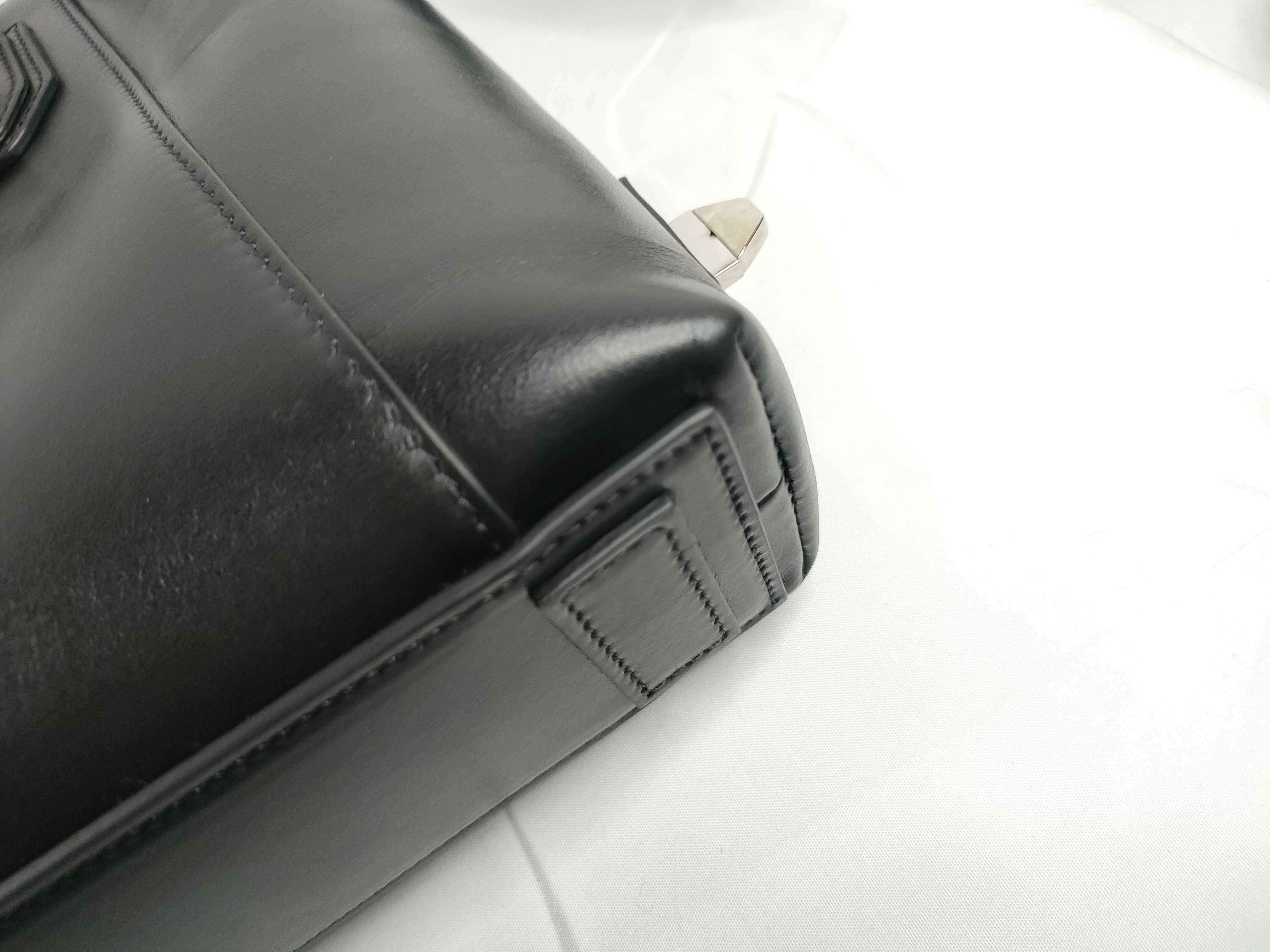 Antigona Small Hand/Shoulder Bag (2-way, Crossbody) — view 5
