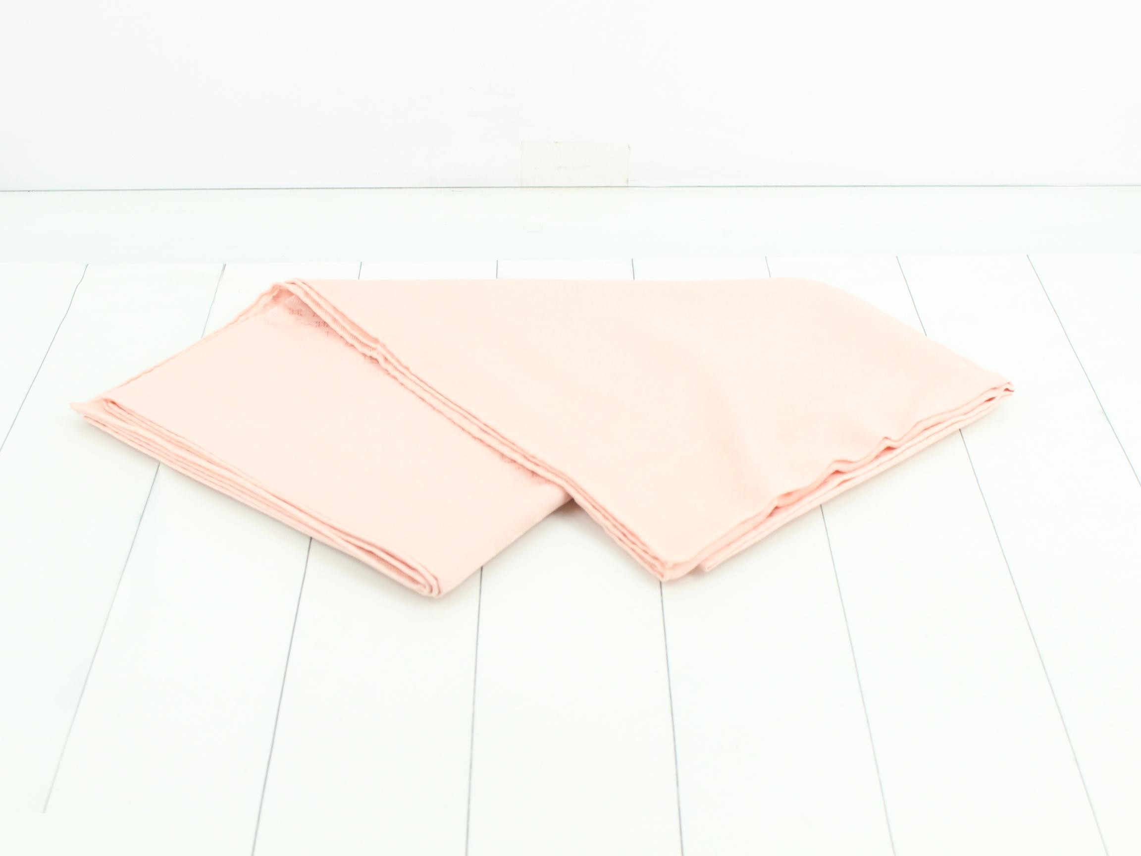 Shawl Evermore (Rose Poodle) — view 3