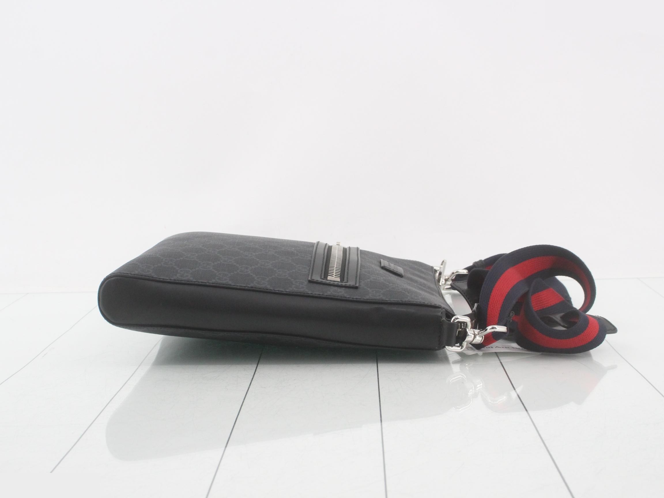 474137 GG Supreme Shoulder Bag, Front Pocket, Sherry, Black — view 3