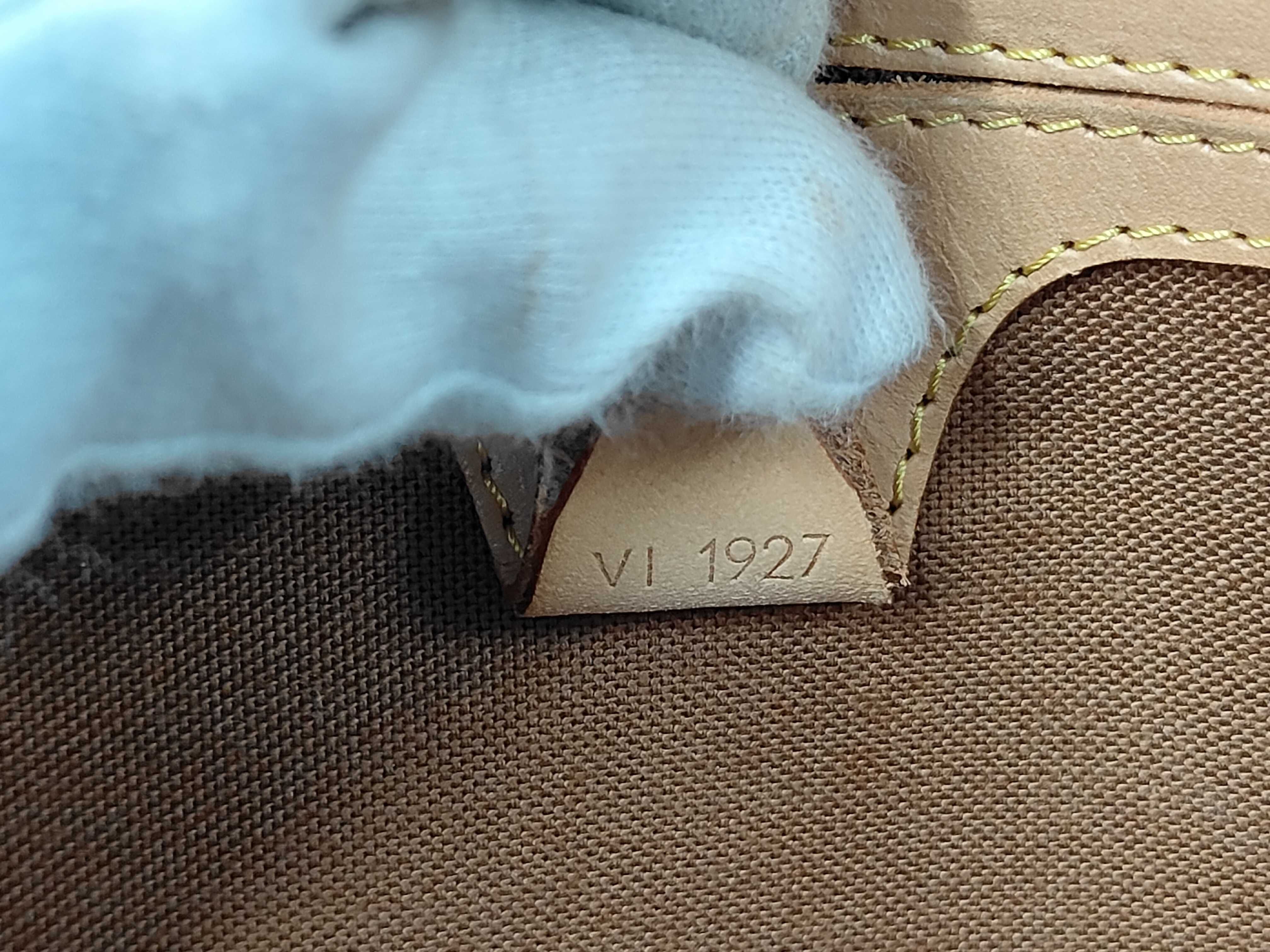 Ellipse Shopping Monogram Shoulder Bag Tote Bag — view 11