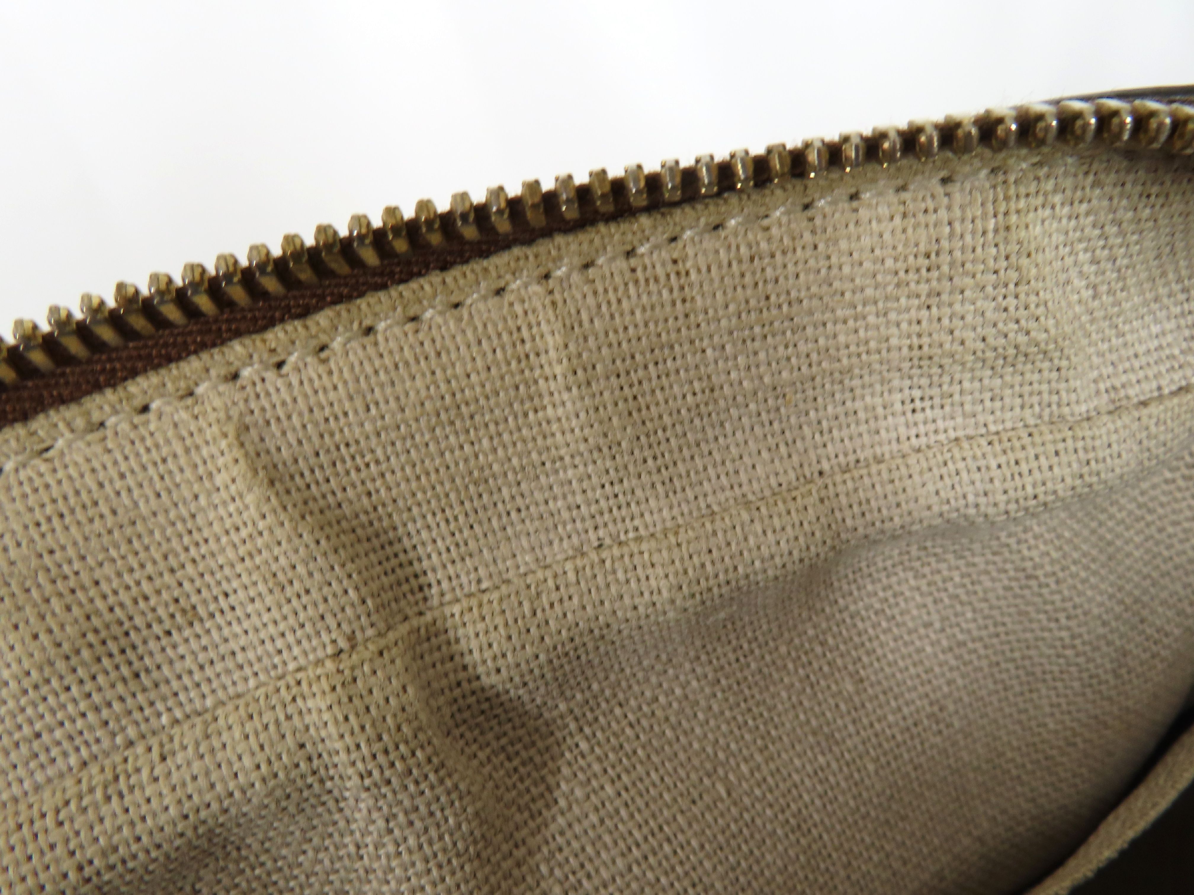 GG Canvas Shoulder Bag / Outlet 449413 — view 13