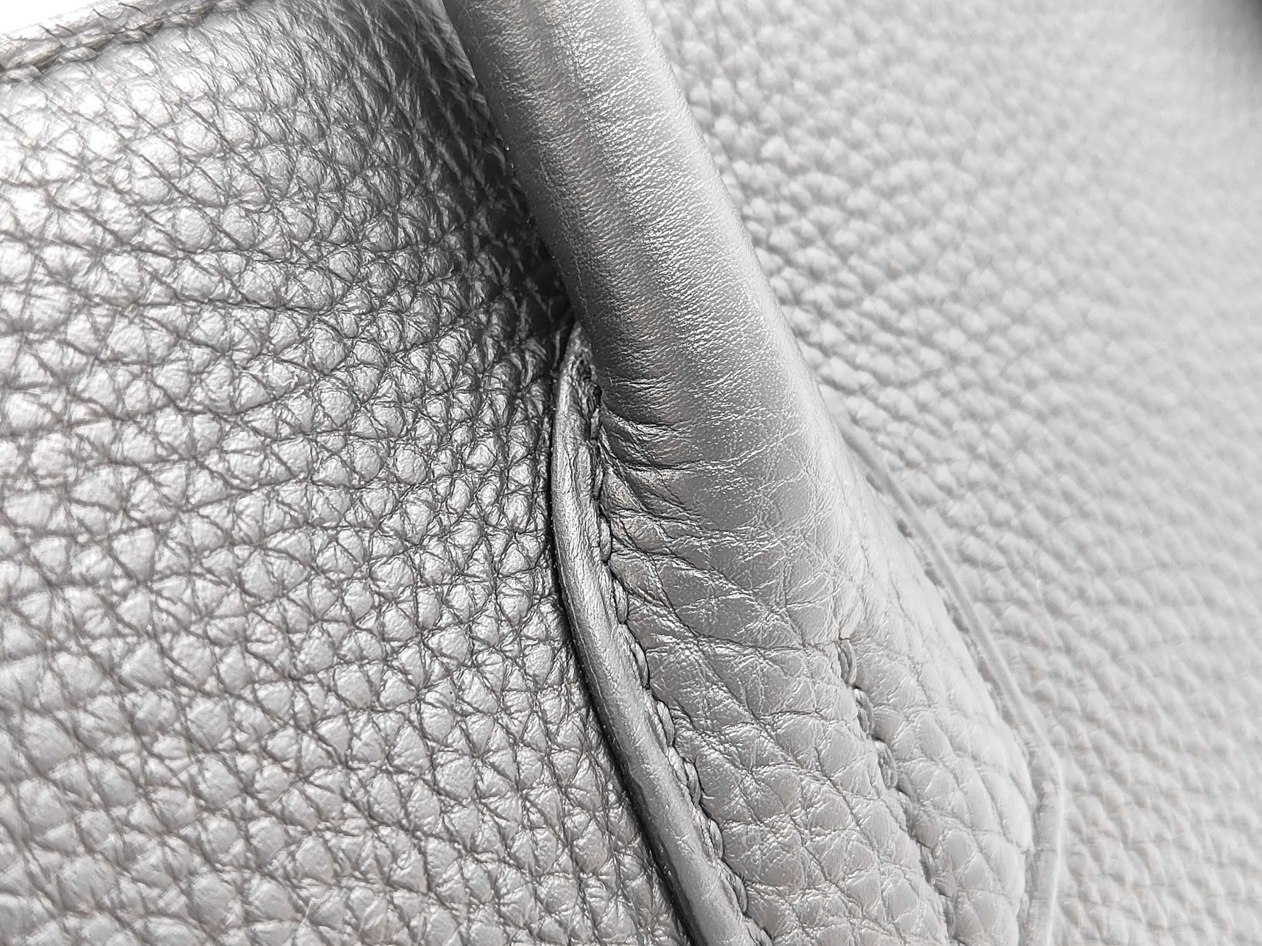Birkin 30 Togo Leather, Black, Gold Hardware, B Stamp, Handbag — view 3