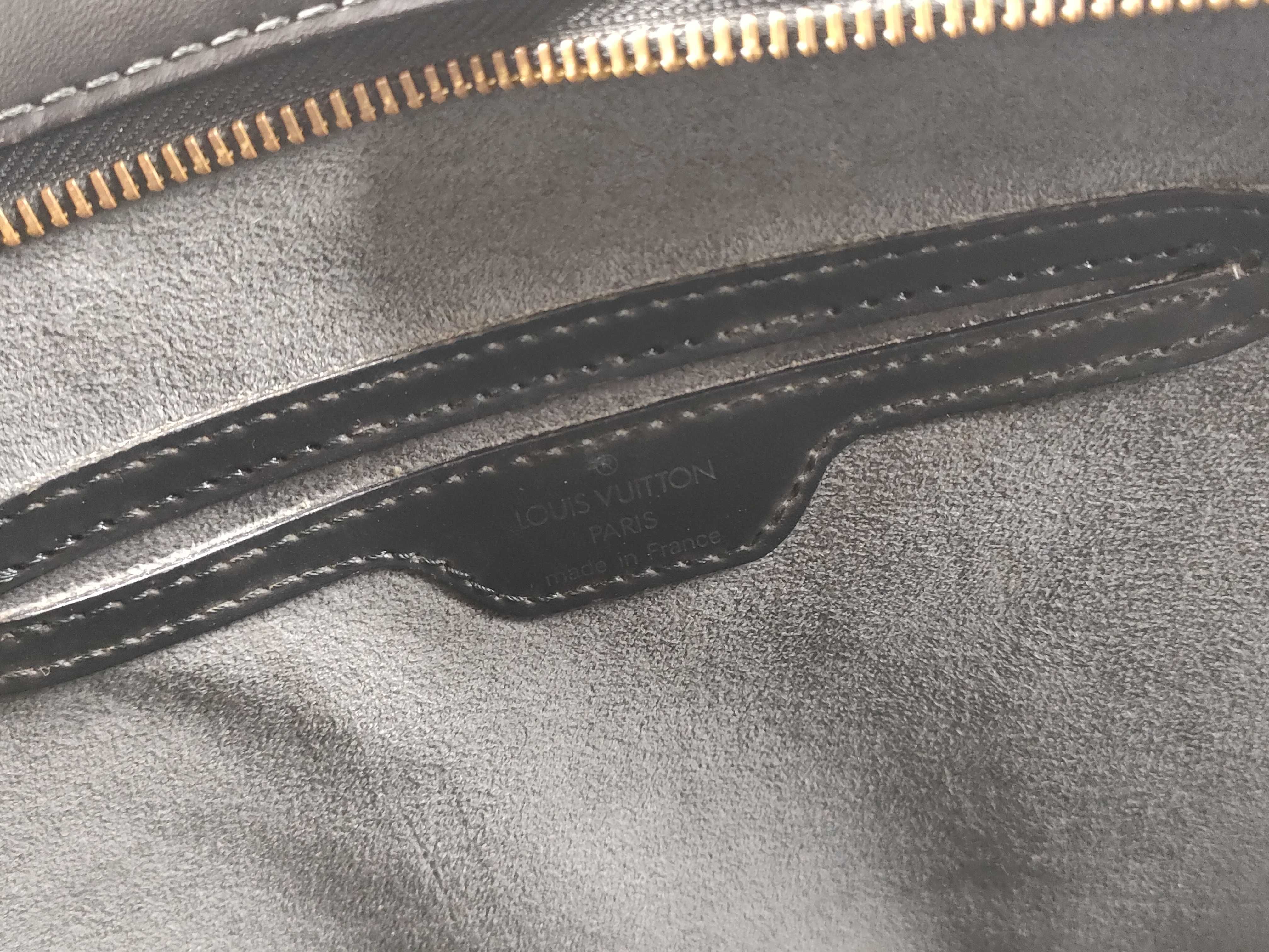 Epi Saint Jacques PM Handbag — view 12