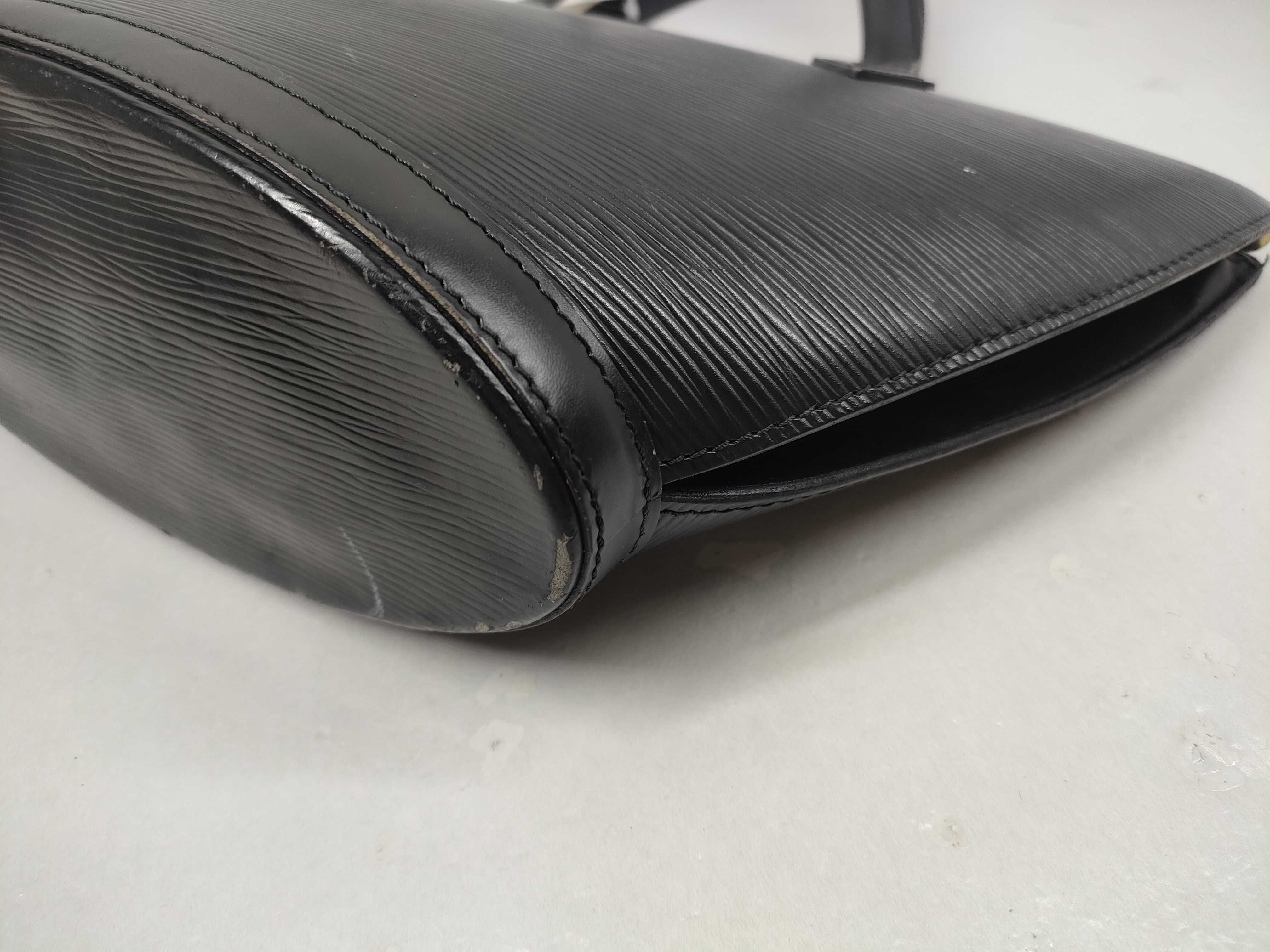 Epi Saint Jacques PM Handbag — view 8