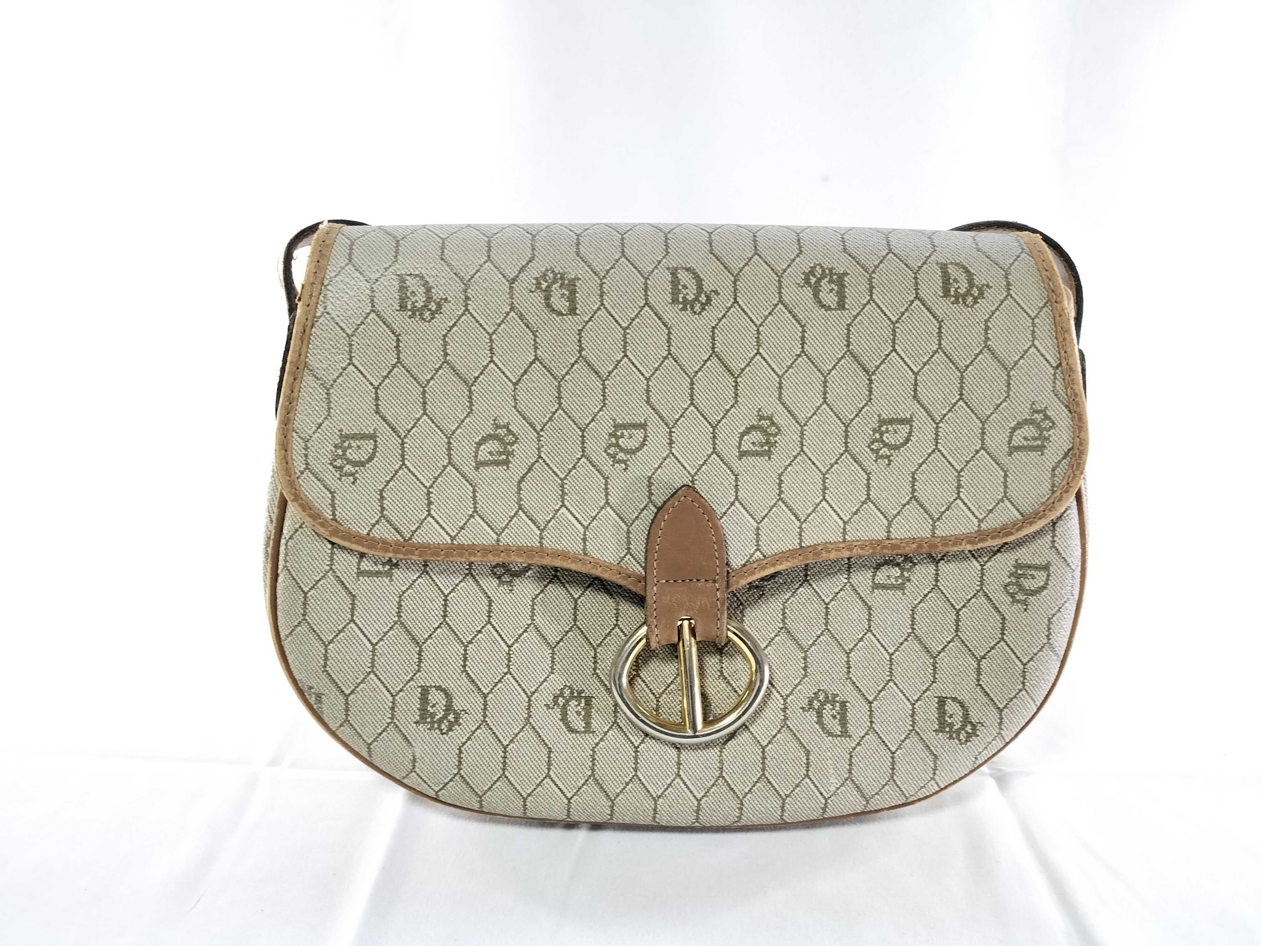 Honeycomb Shoulder Bag