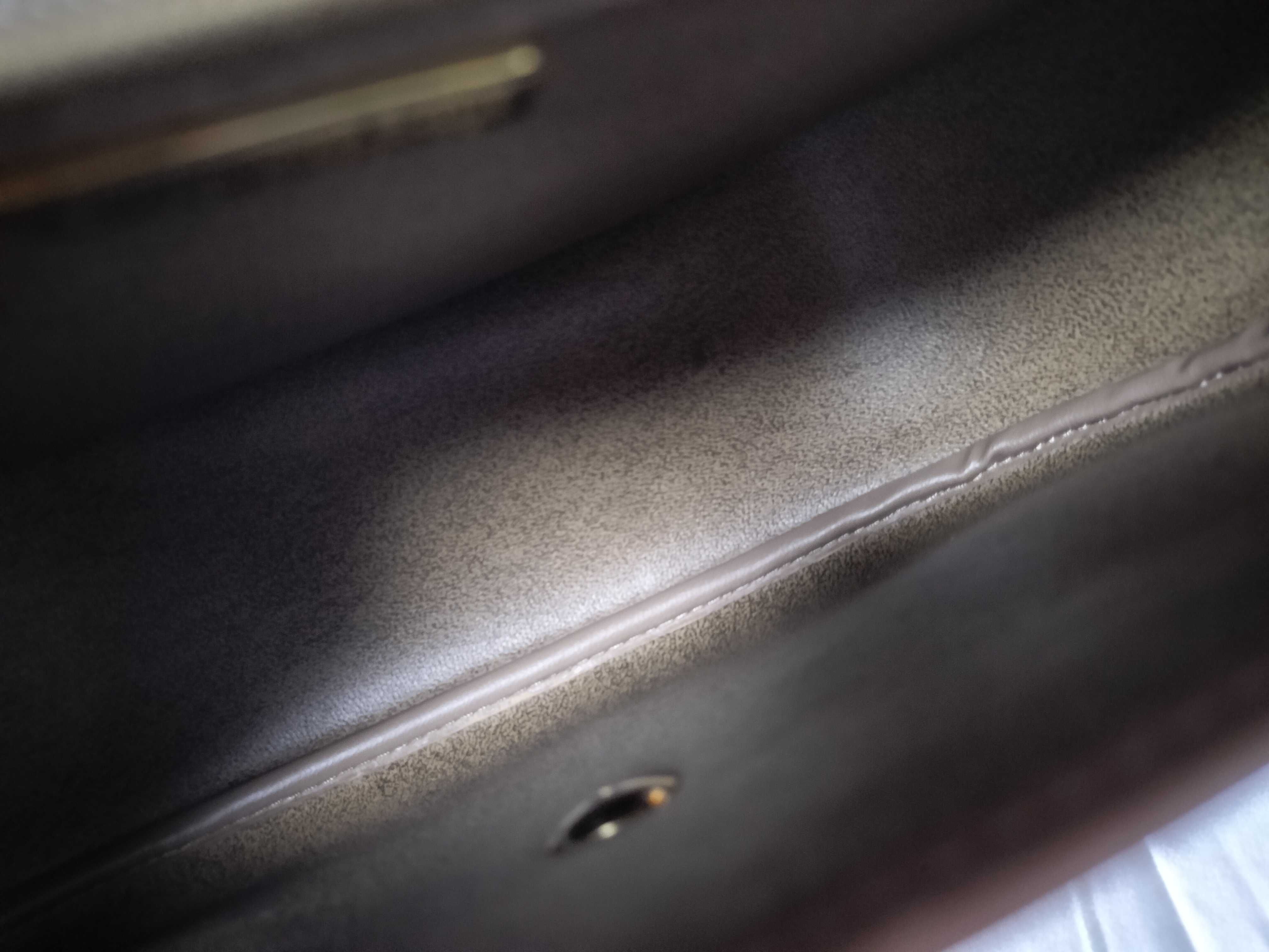 Honeycomb Shoulder Bag — view 11