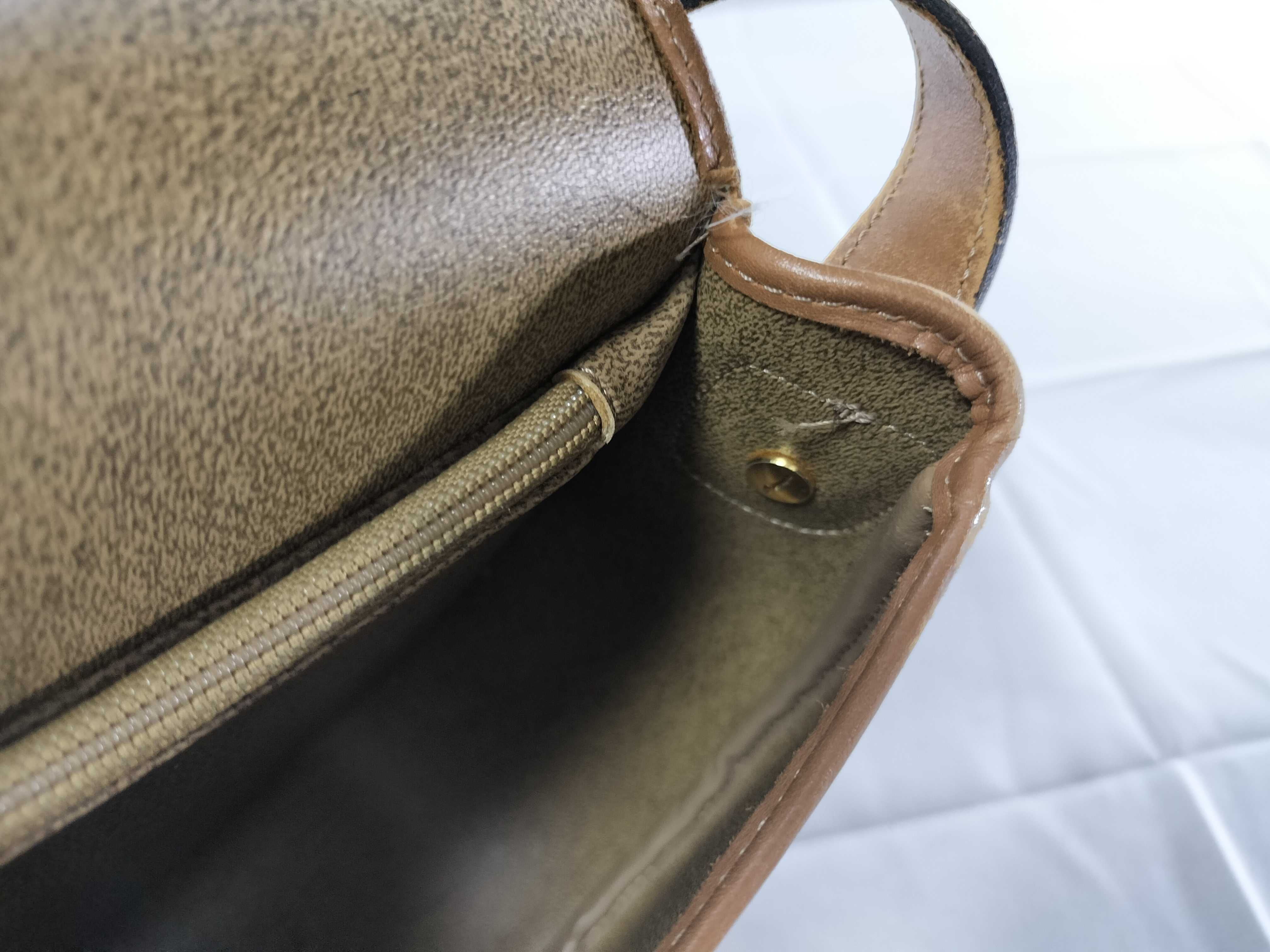 Honeycomb Shoulder Bag — view 10