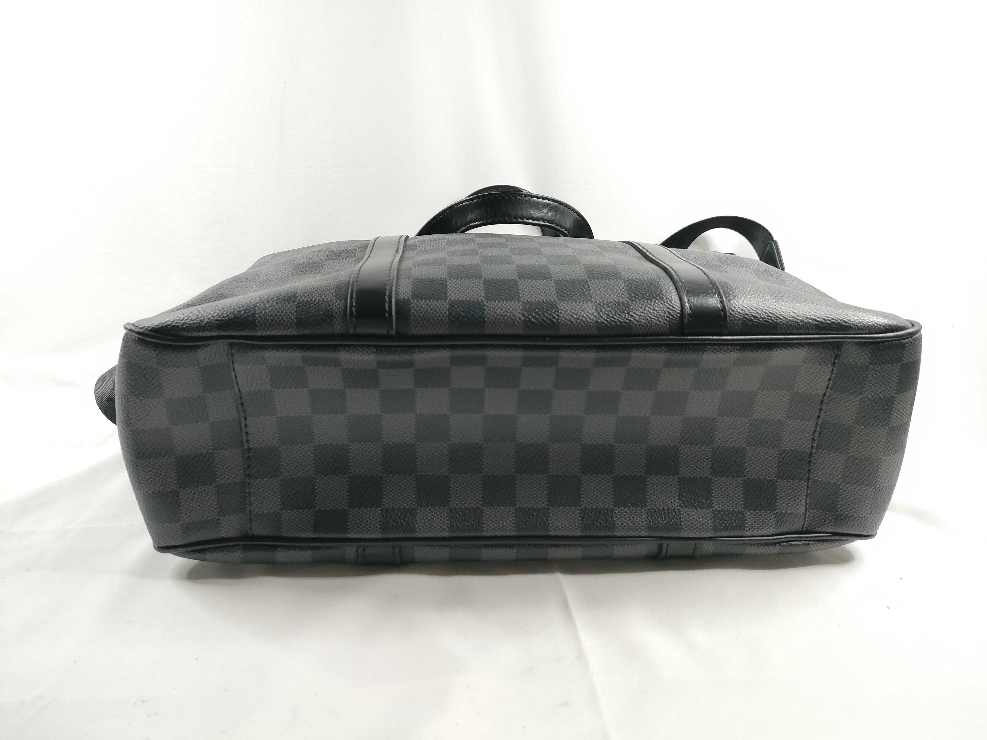 Damier Graphite Tadao Tote Bag Shoulder Bag Serial Shoulder Bag — view 4