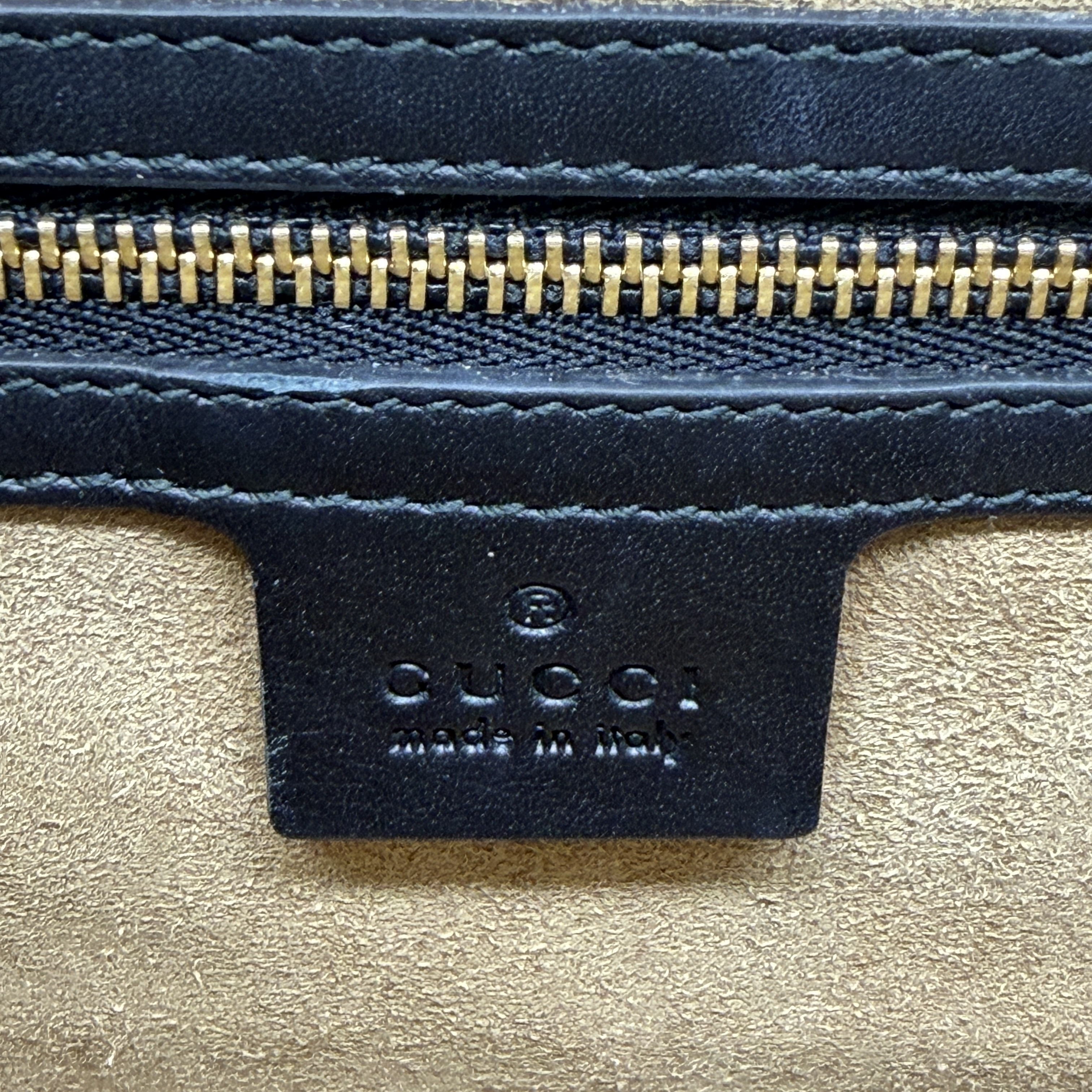 GG Supreme Padlock Chain Shoulder Bag — view 13