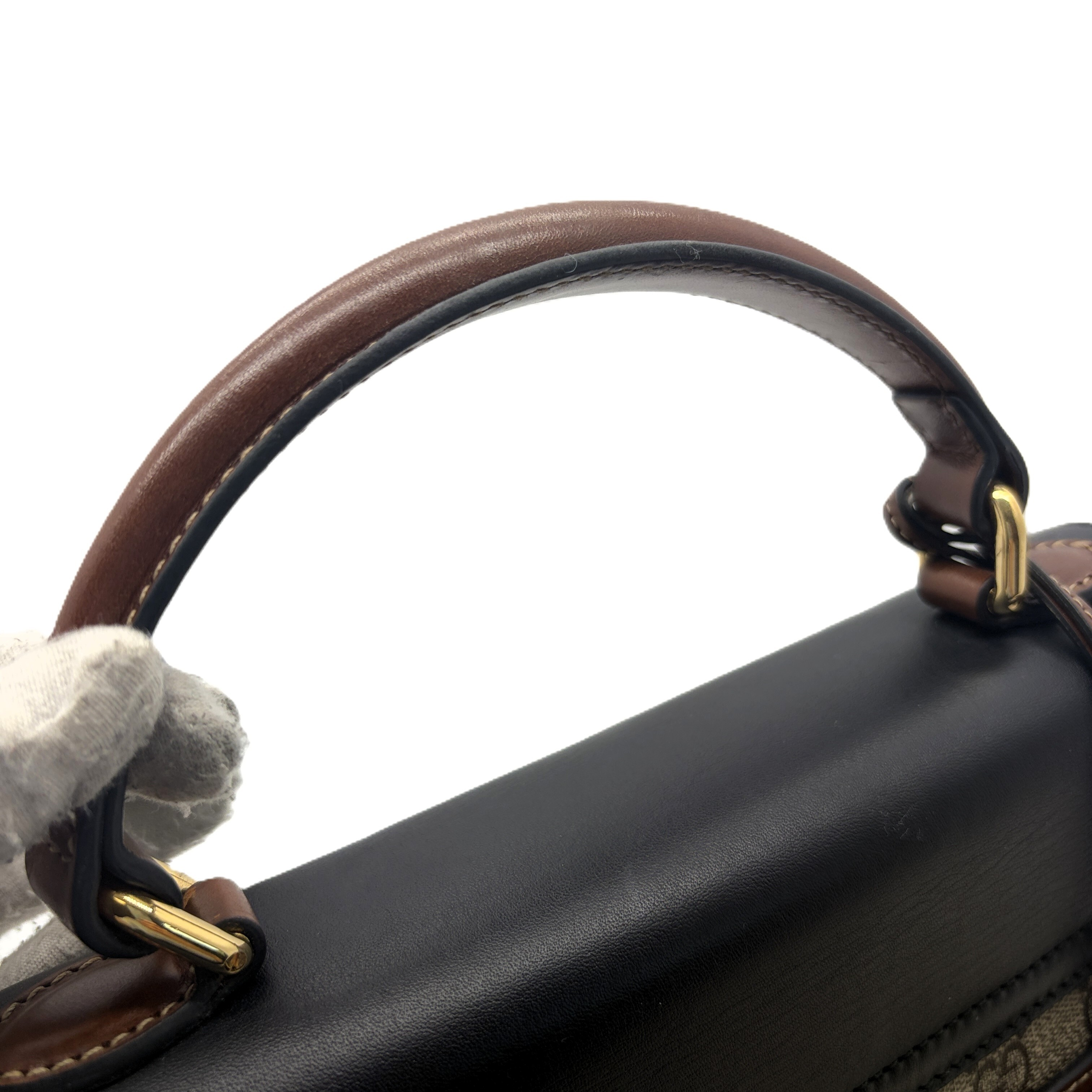 GG Supreme Padlock Chain Shoulder Bag — view 8