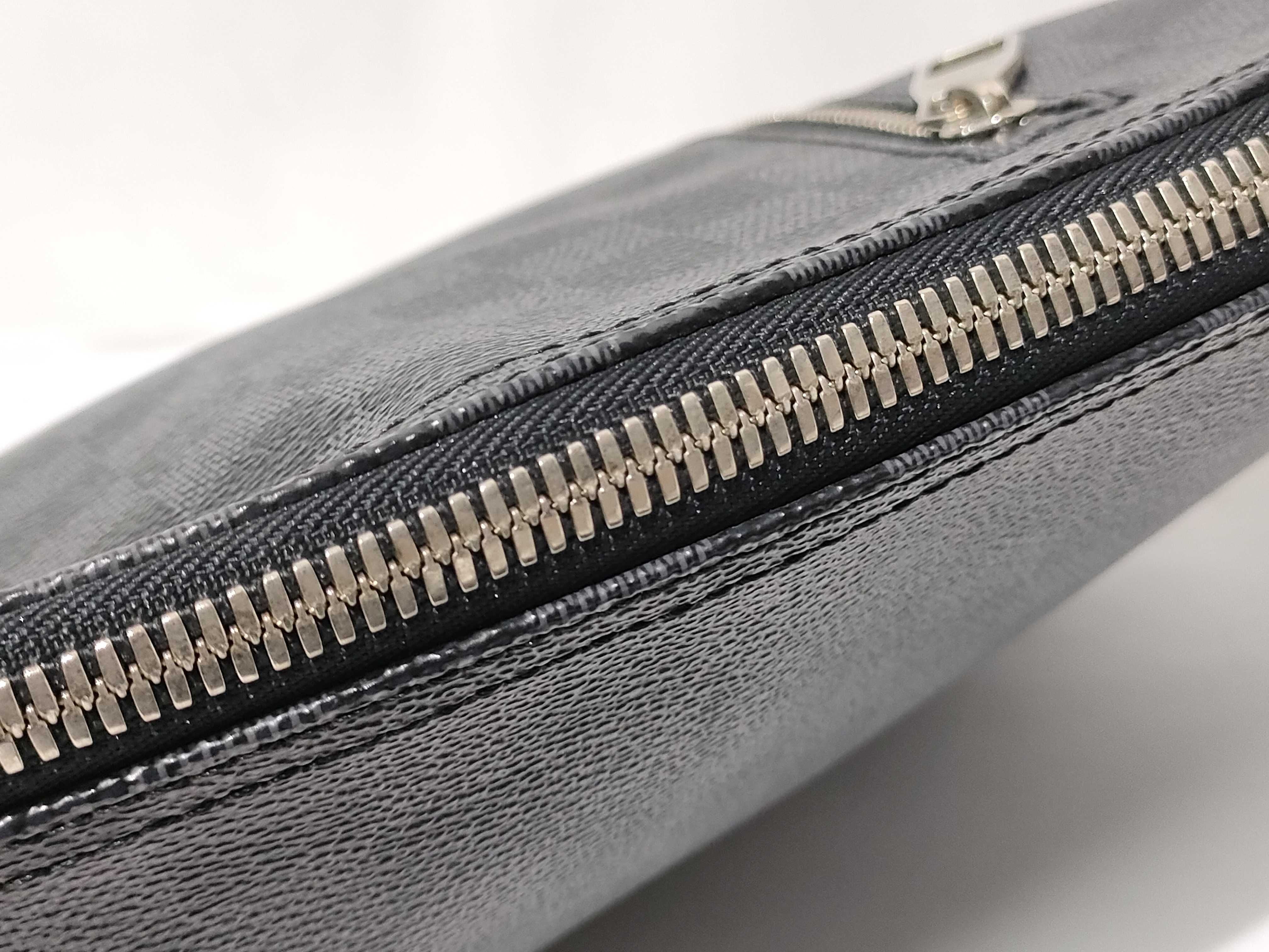 Damier Mick Shoulder Bag — view 8