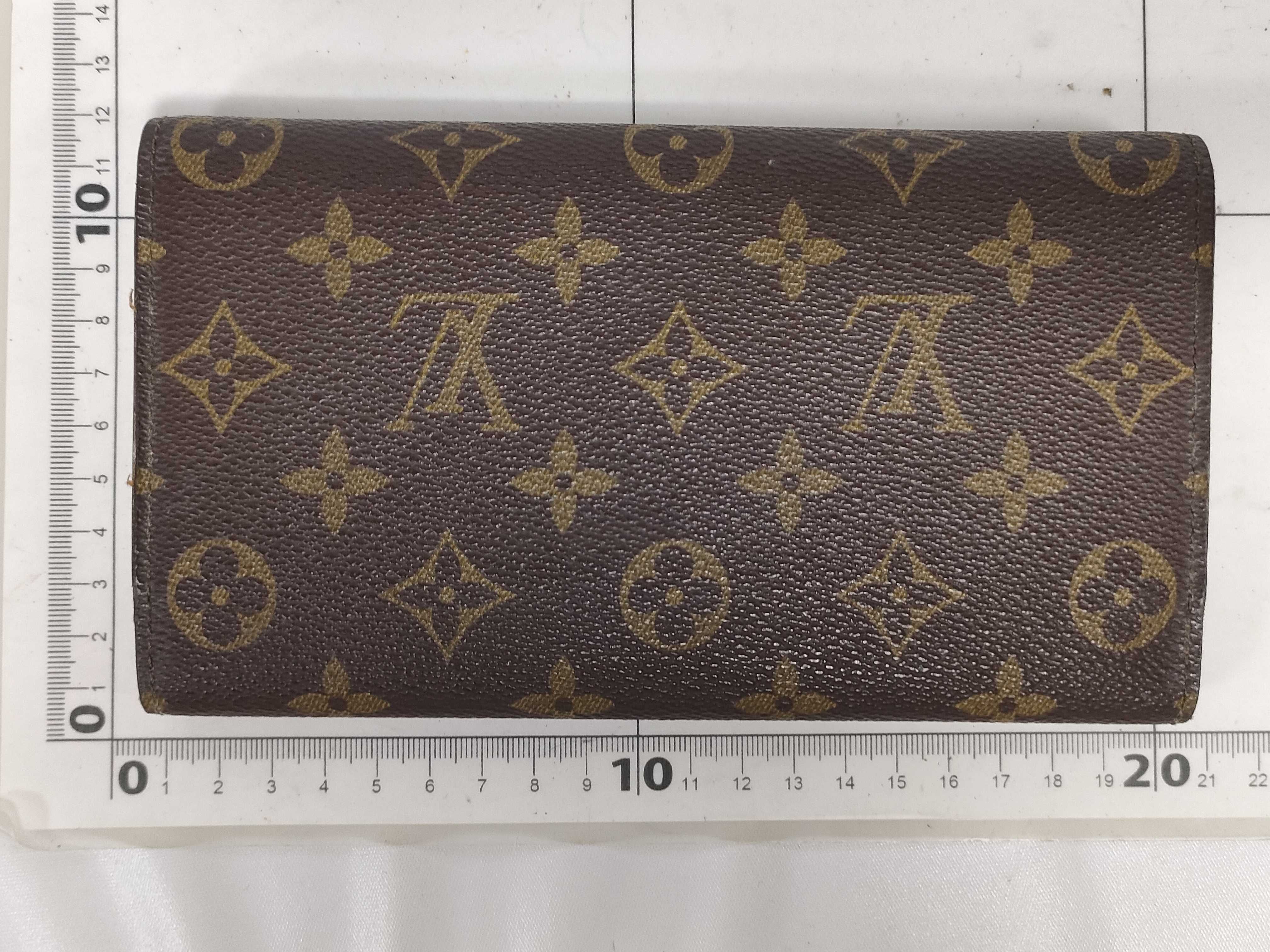 Monogram M61217 Portefeuille International Wallet — view 2