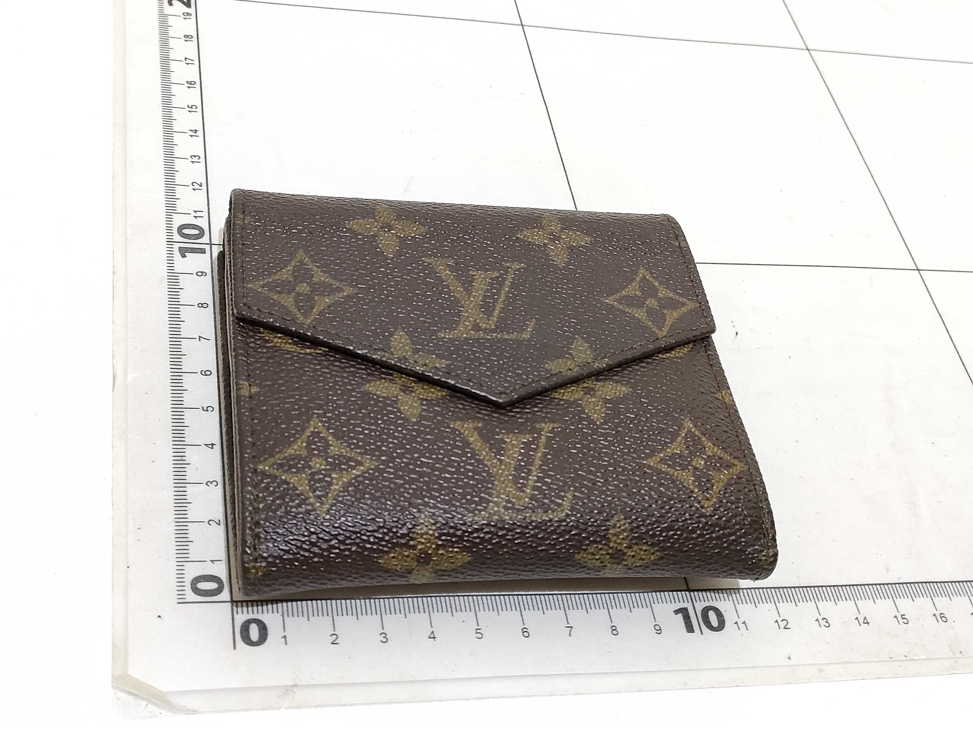 Monogram Vuitton Monogram Portemonnaie Billet Carte Credit W-hook wallet M61660 AN0932 Wallet — view 2