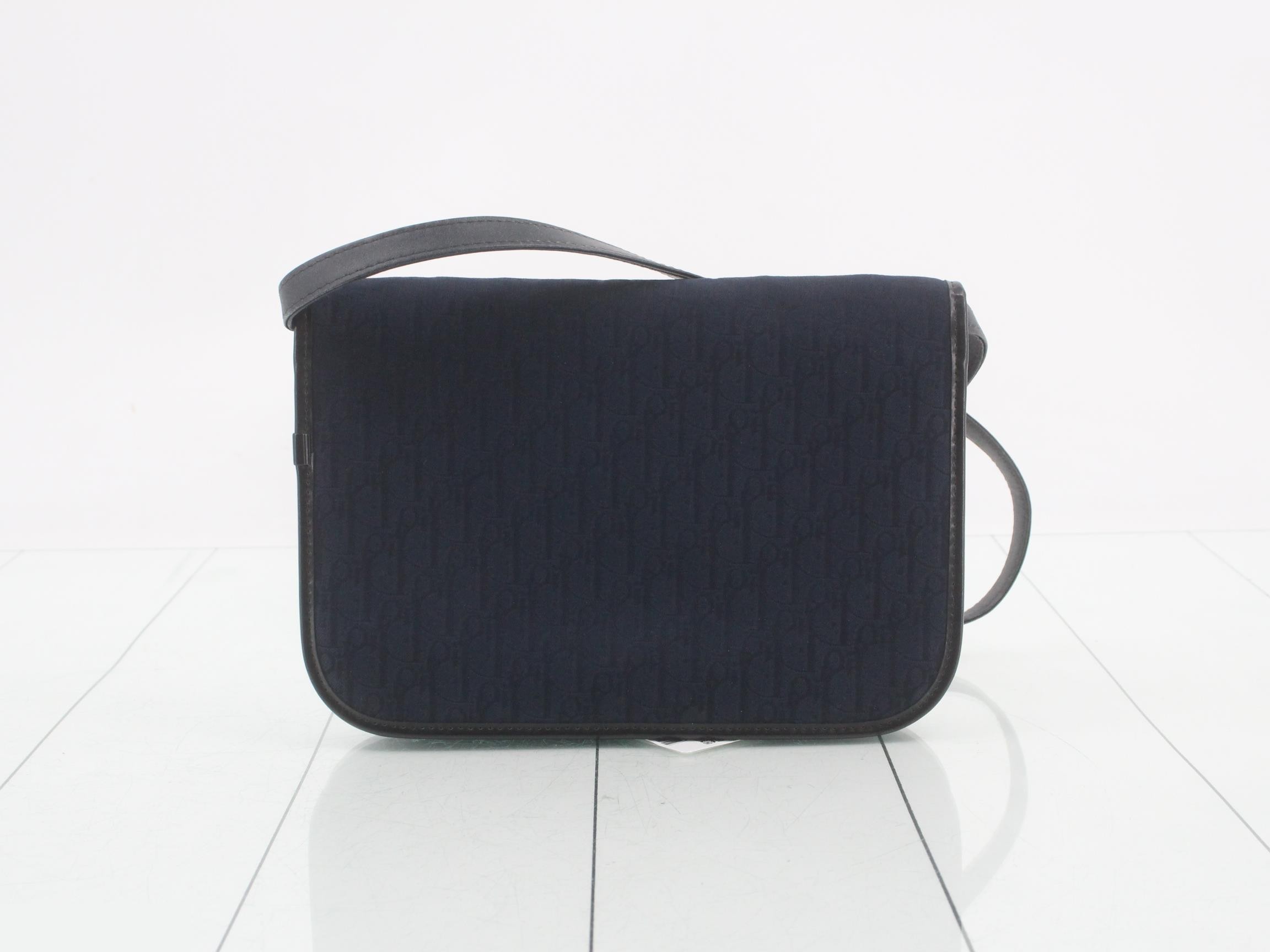 Trotter (bag) - Shoulder bag — view 2