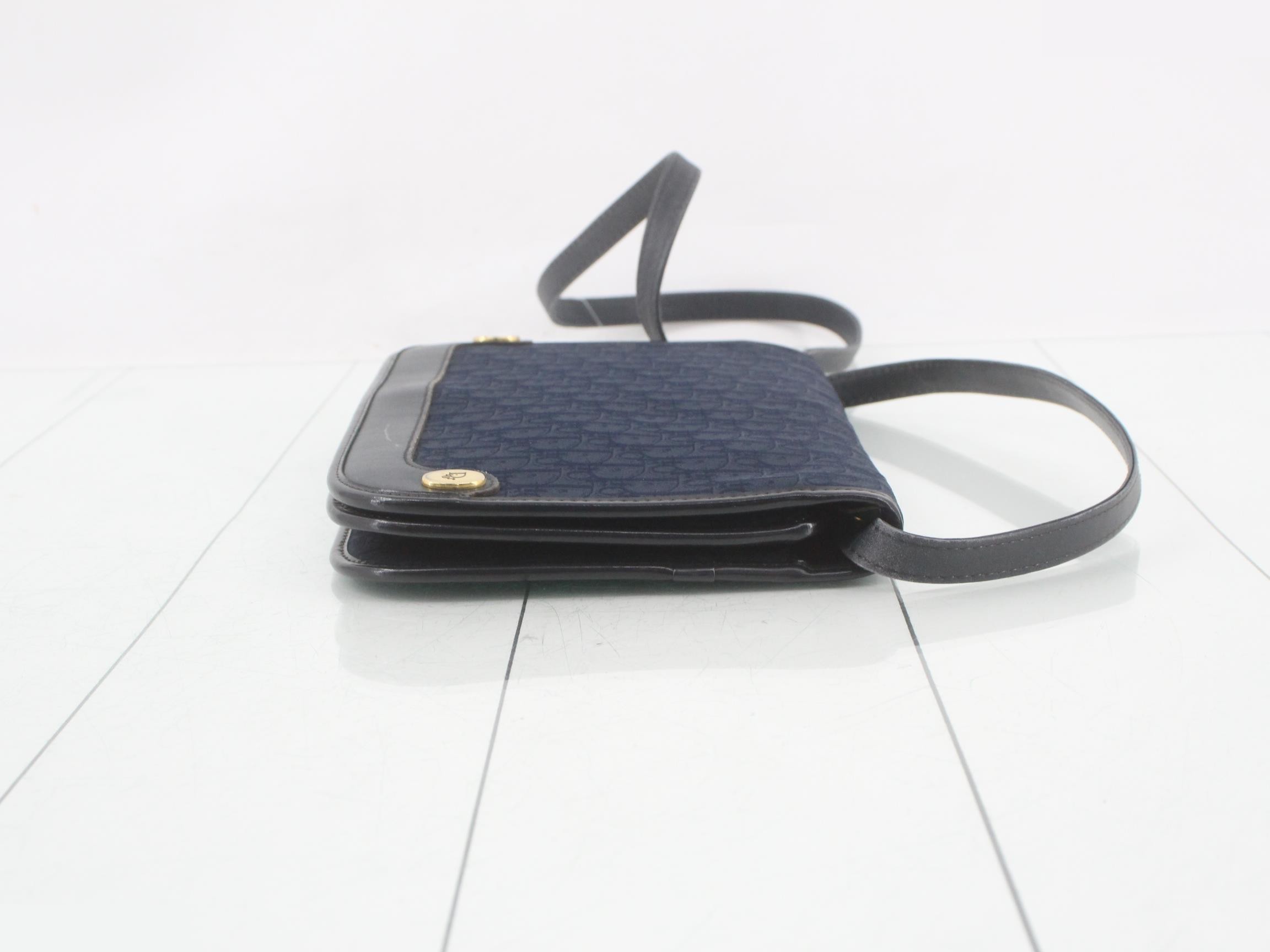 Trotter (bag) - Shoulder bag — view 3