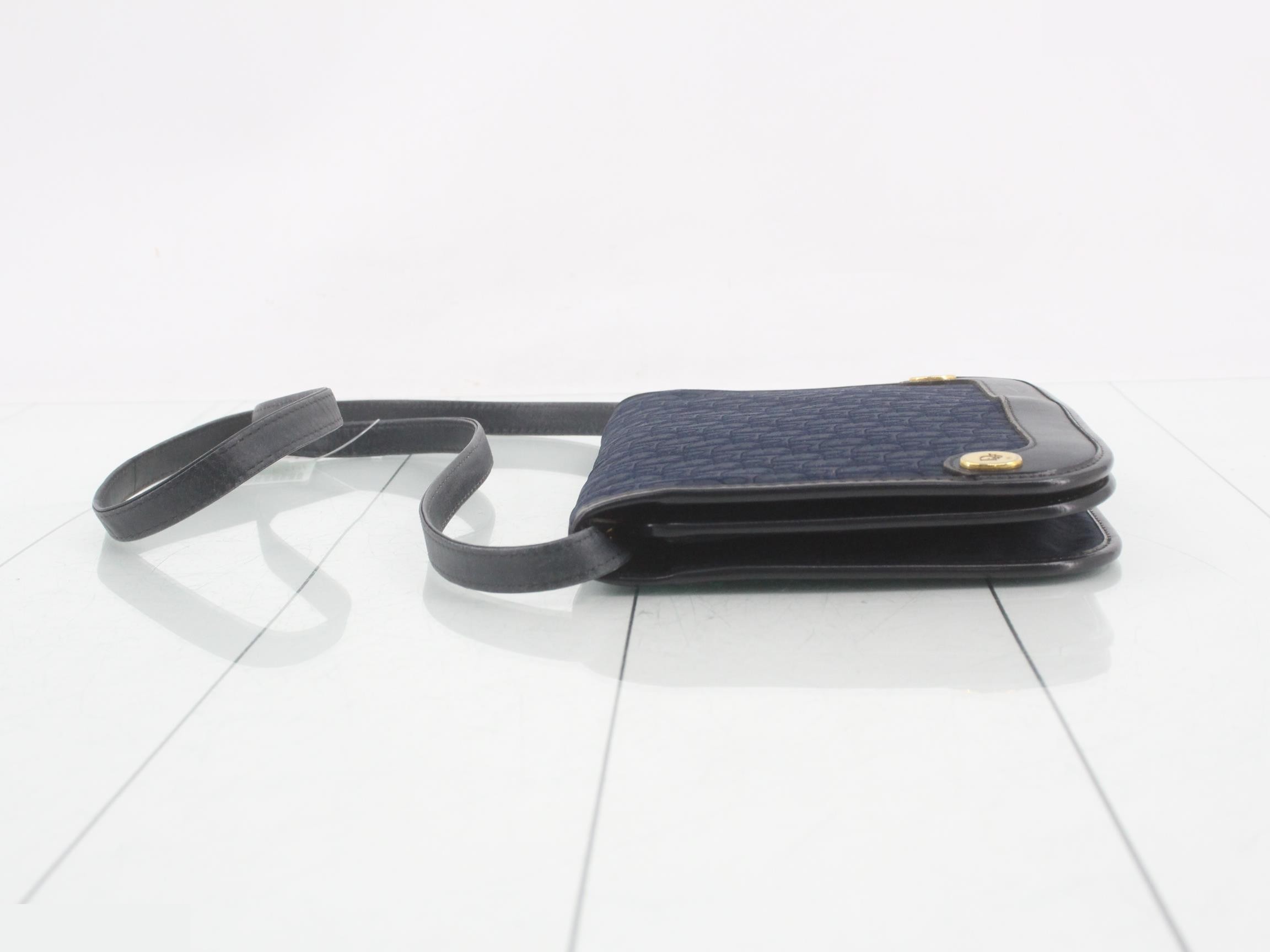 Trotter (bag) - Shoulder bag — view 4