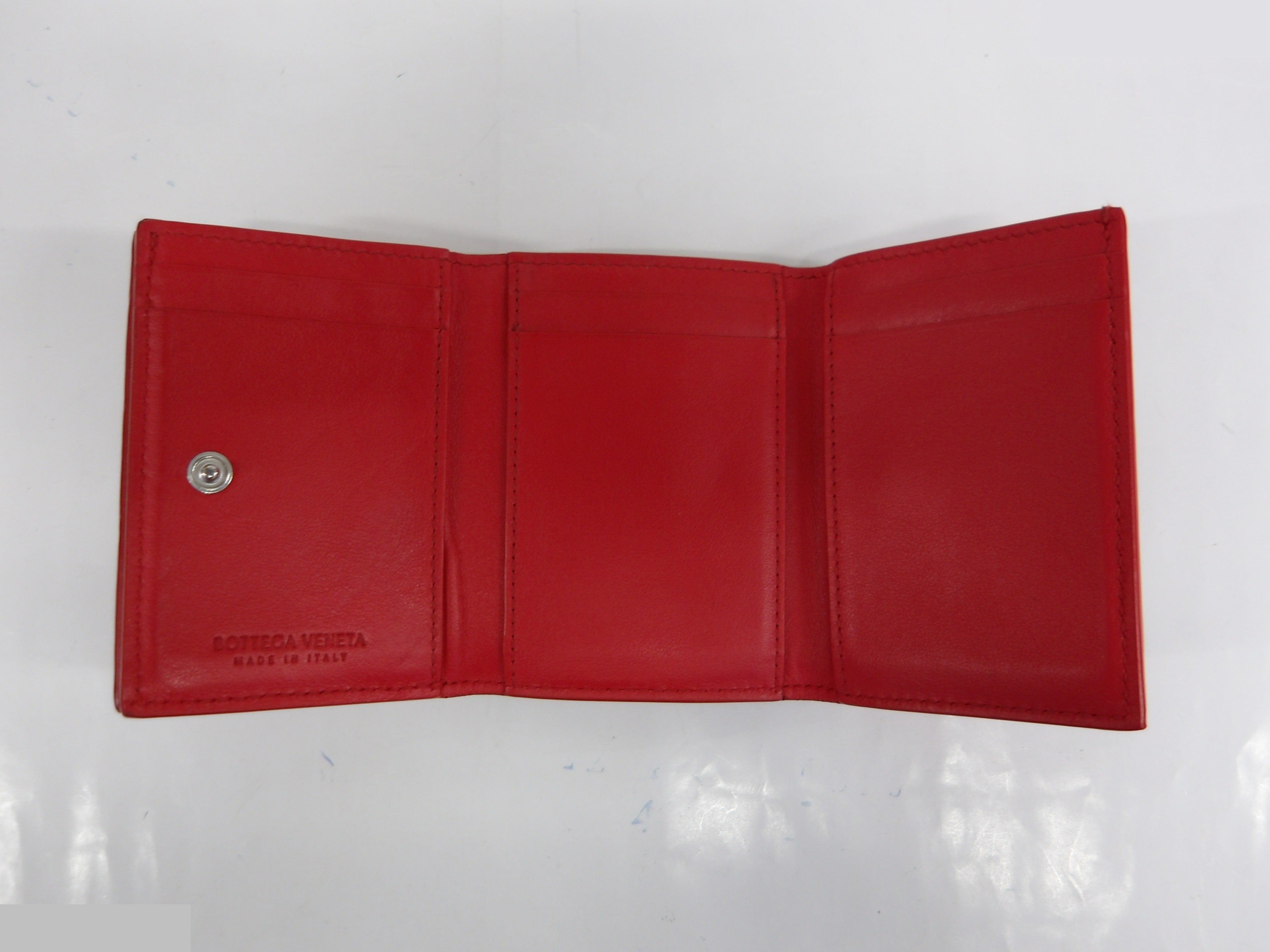 Maxi Intrecciato Tri-fold Wallet Mini Wallet Intrecciato — view 3