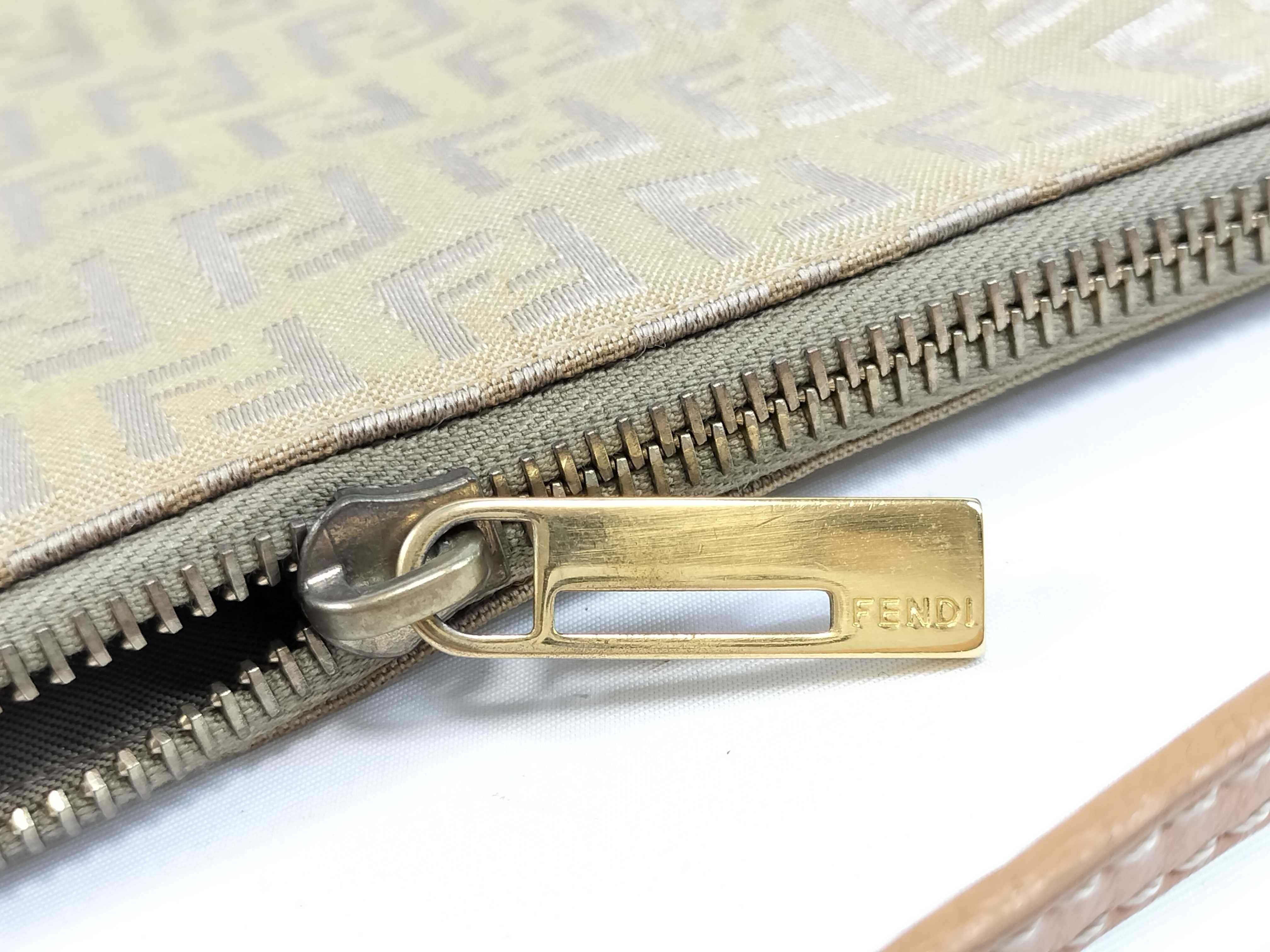 pouch (stiff zipper) handbag — view 13