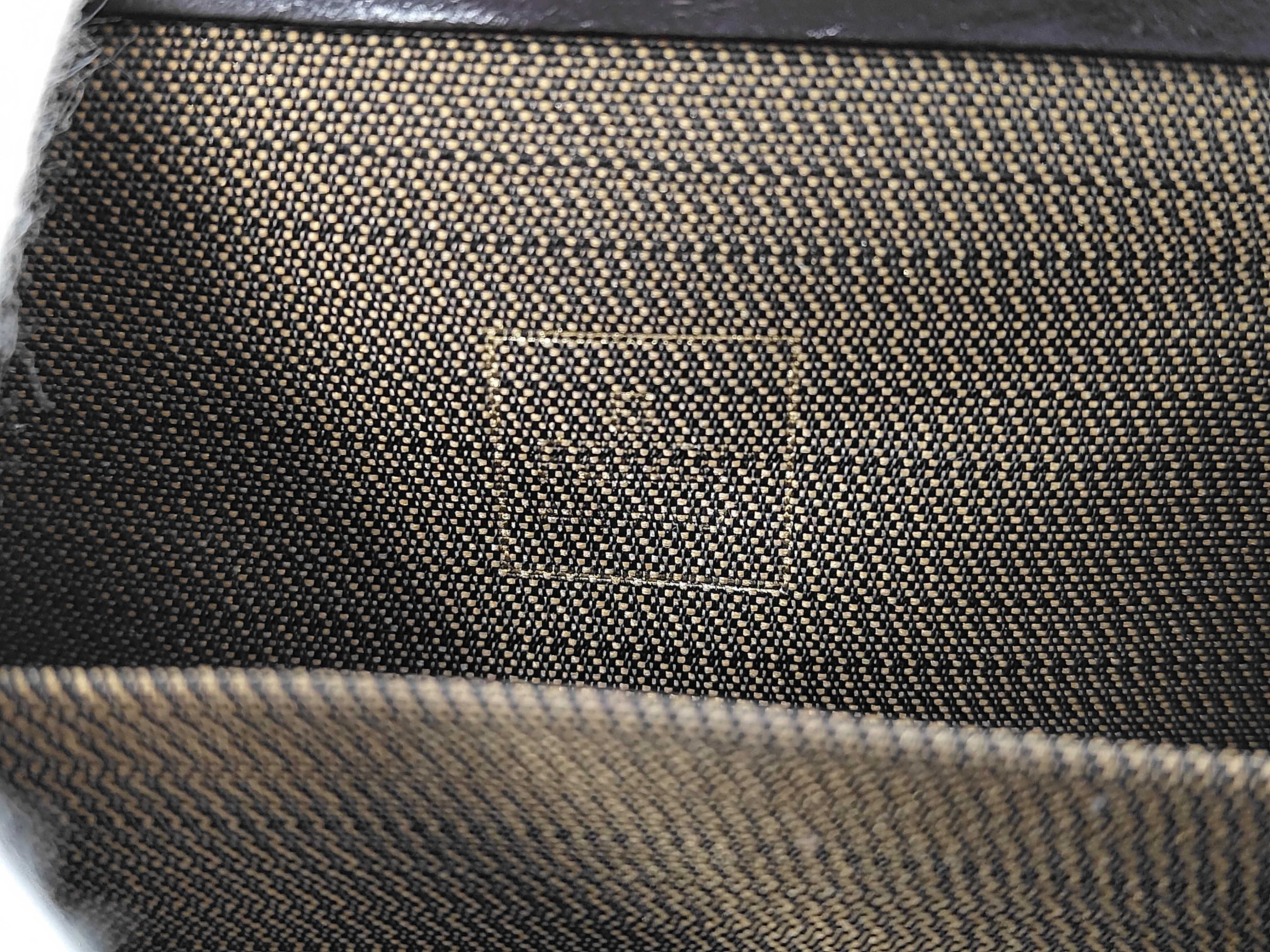 wallet — view 8