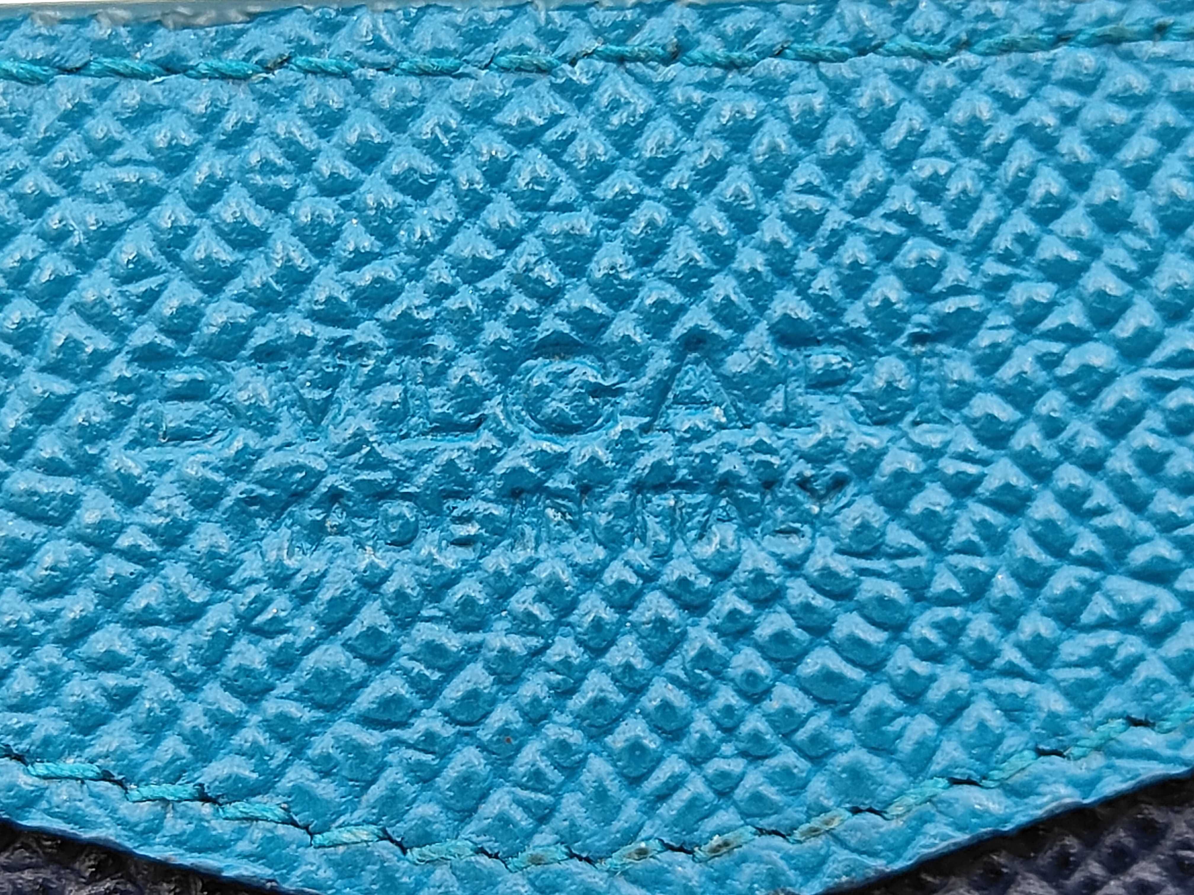 coin case — view 6