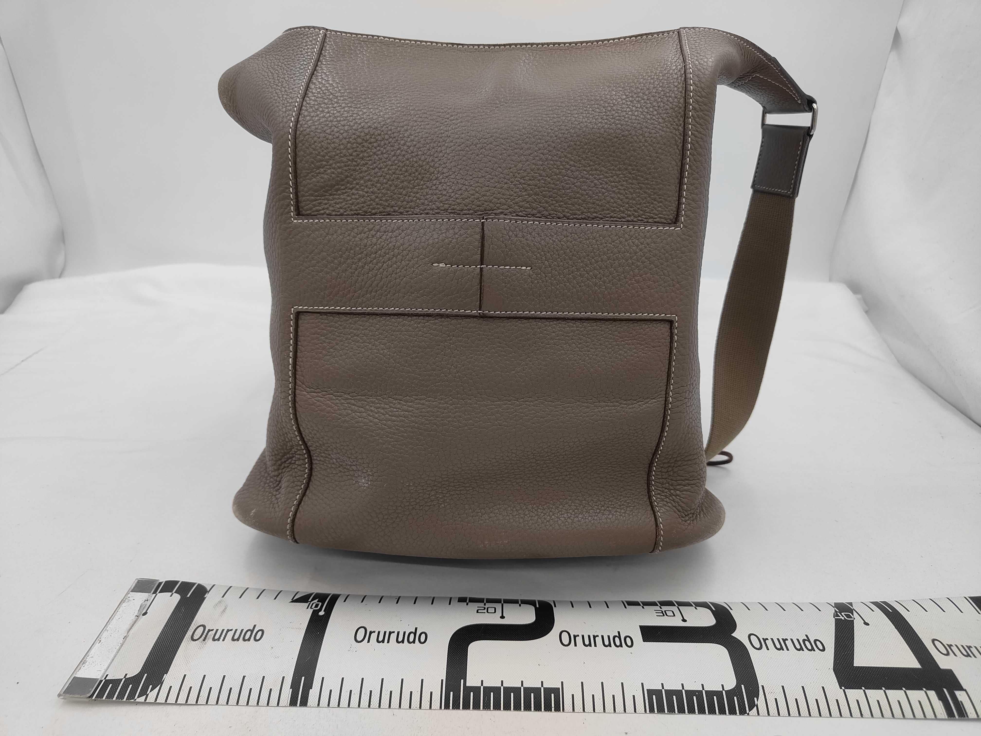 Good News GM Shoulder Bag, Taurillon Clemence Leather, Etoupe, Silver Hardware, L Stamp — view 2