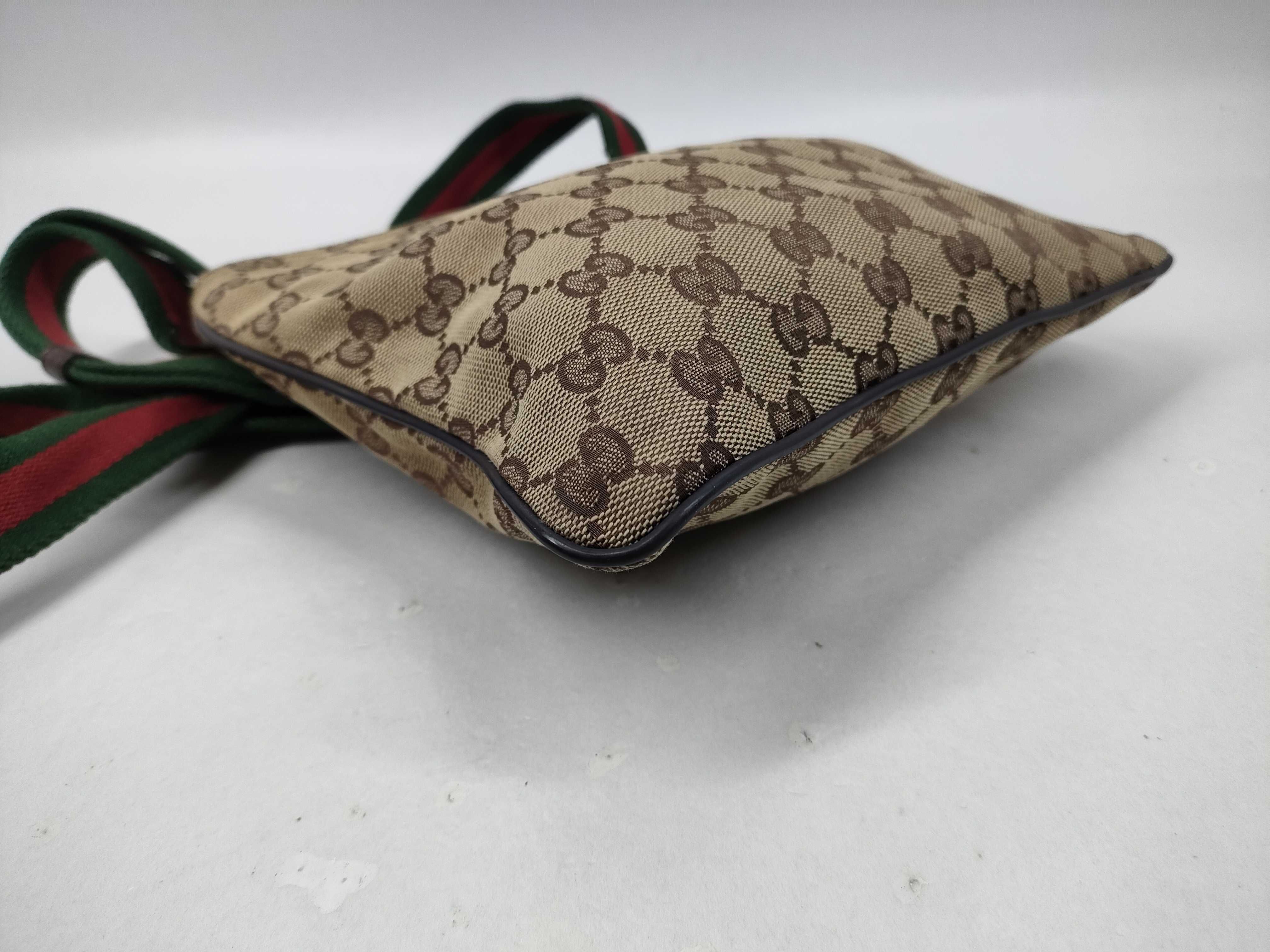 GG Canvas Sherry Shoulder Bag 146309 — view 4