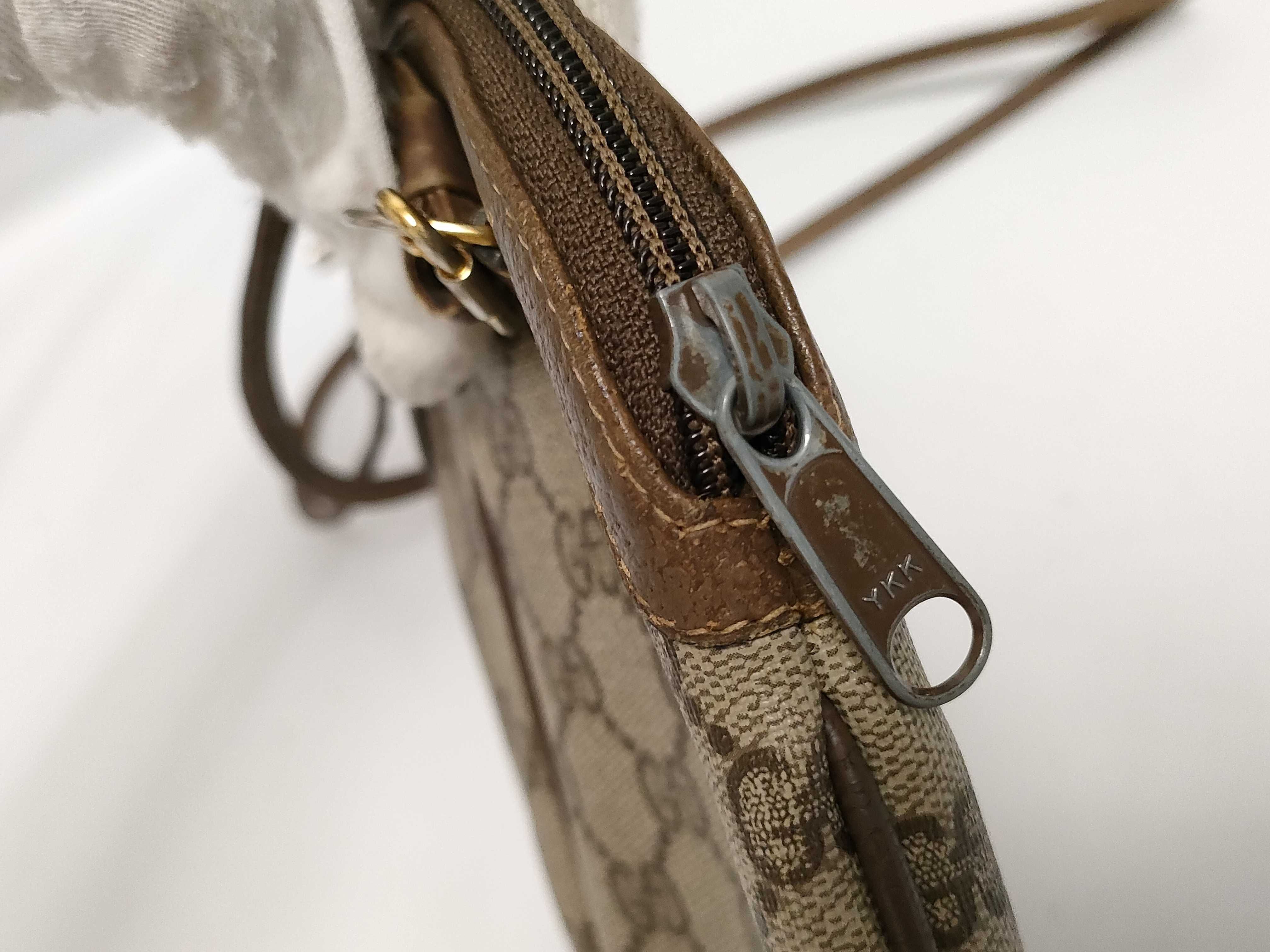 GG Supreme Sherry Shoulder Bag — view 5