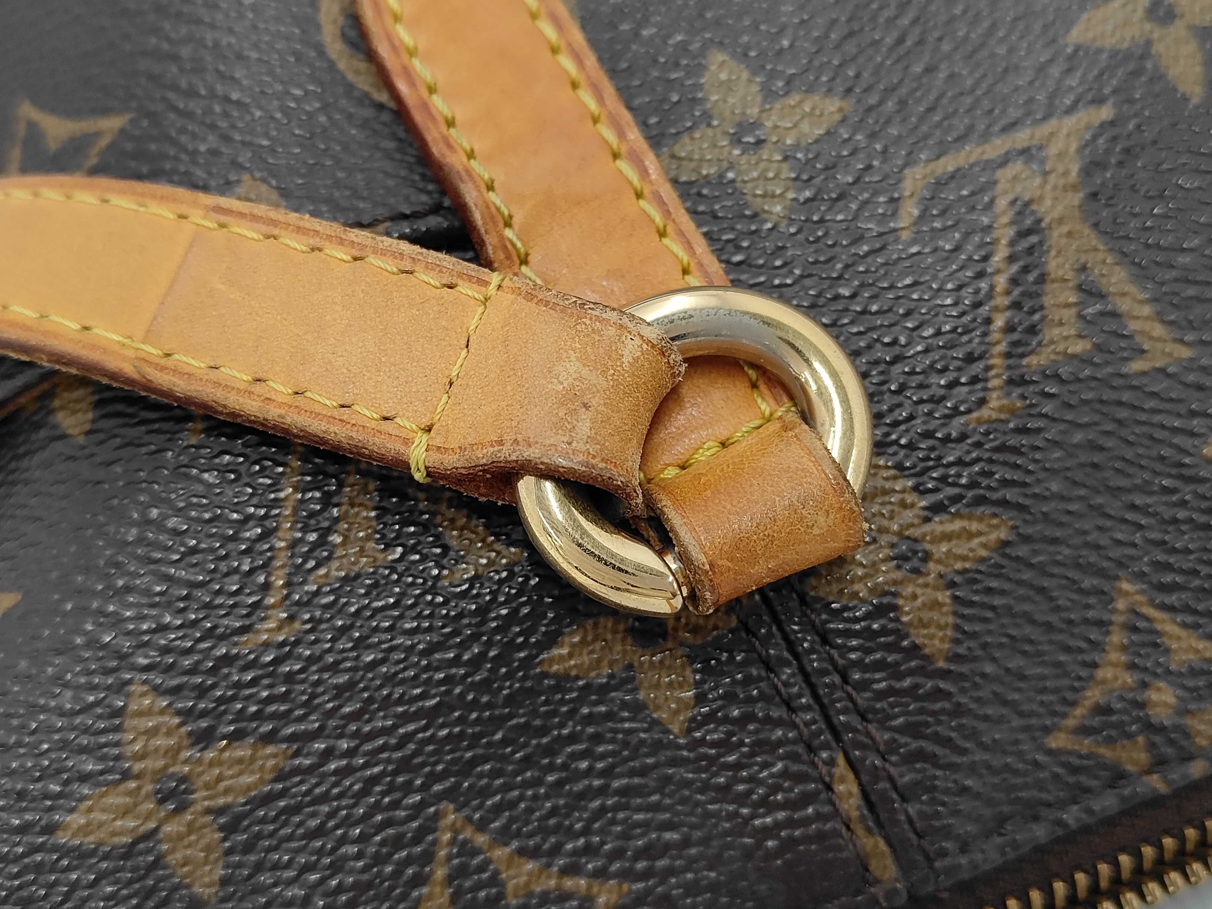 Monogram Louis Vuitton Totally PM Tote Bag Monogram M56688 Tote Bag — view 7