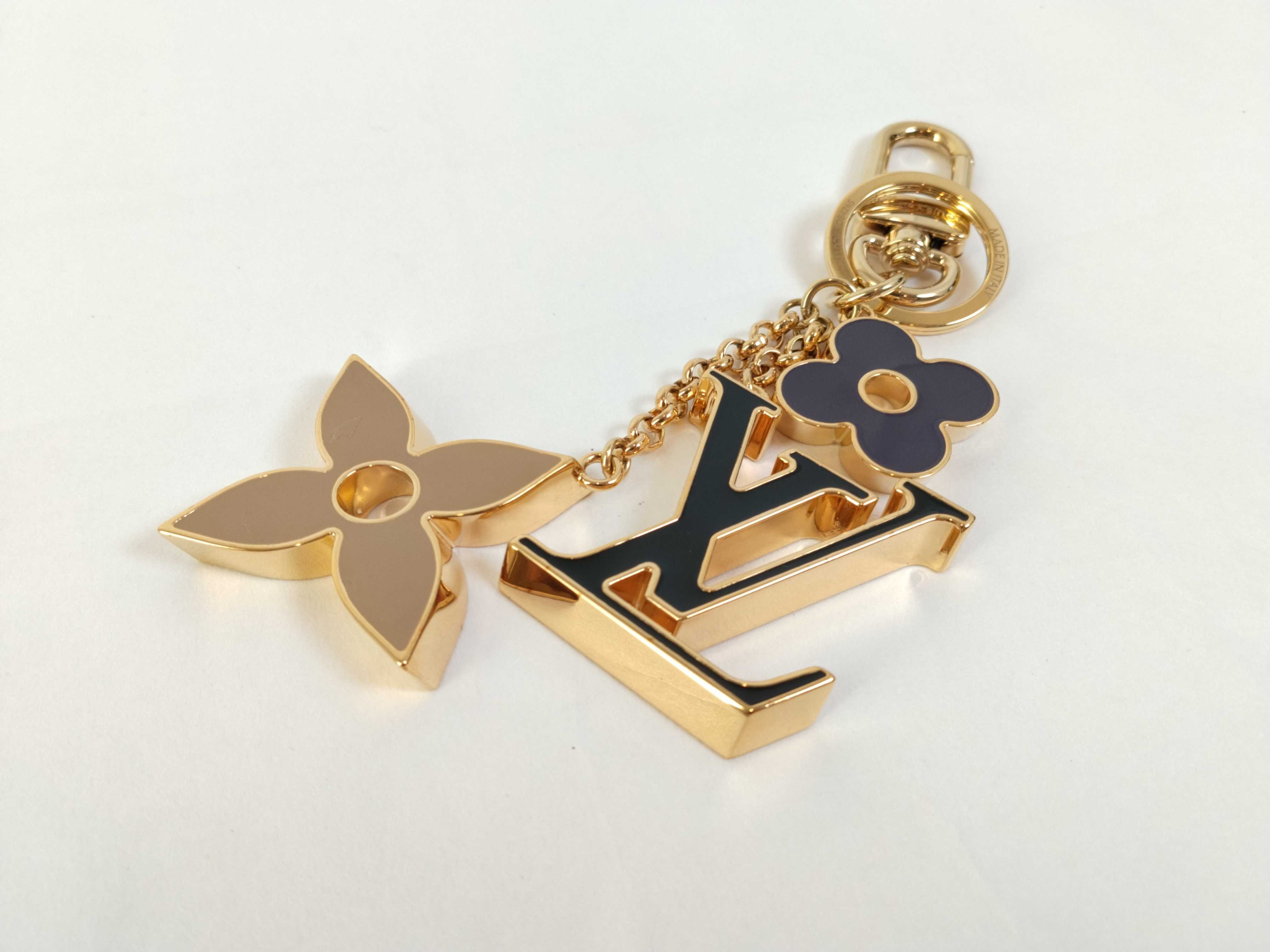 Bag Charm Fleur de Monogram M01652 OB4265 Key Case — view 6