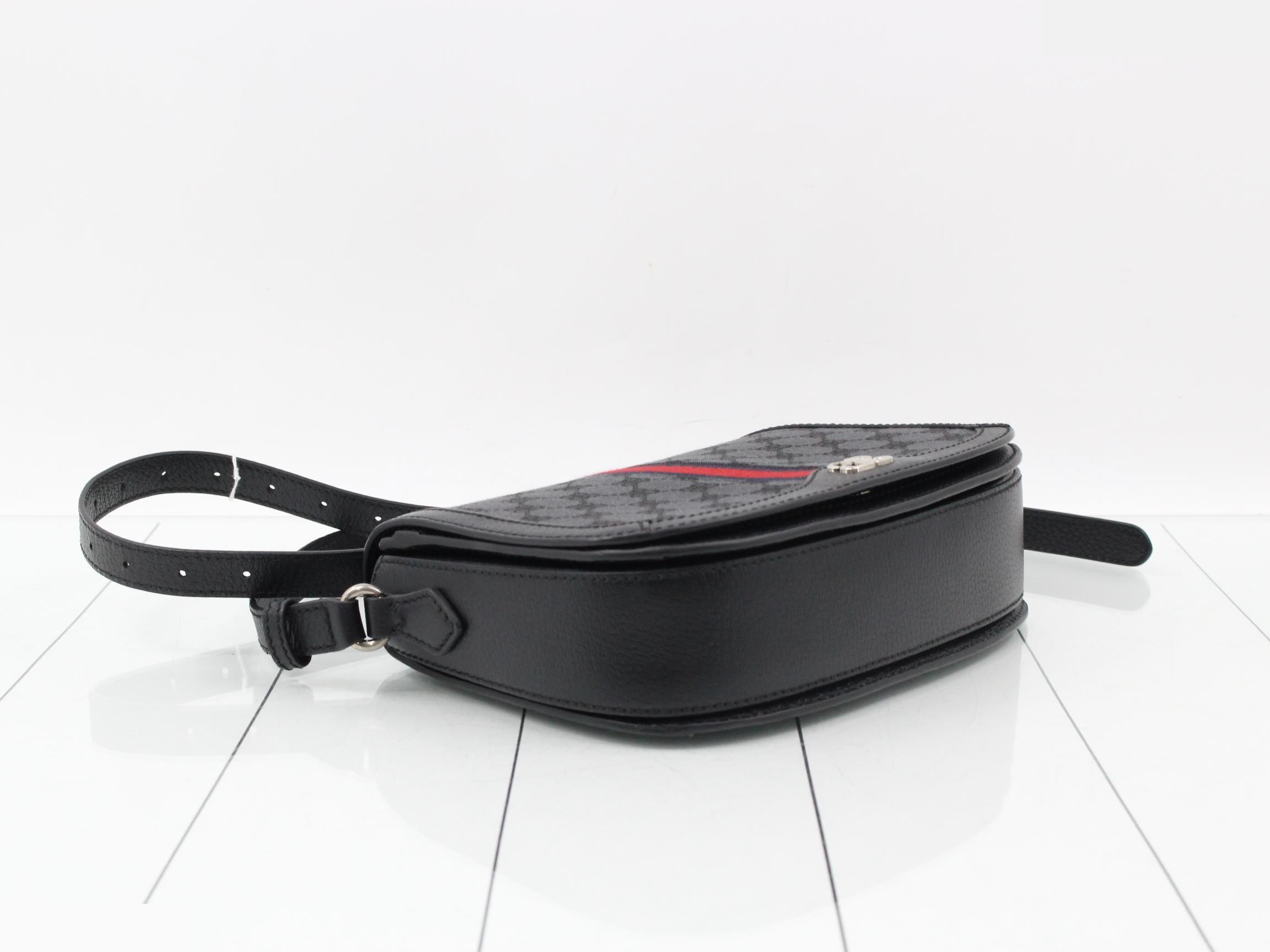 Logo collaboration shoulder bag — view 5