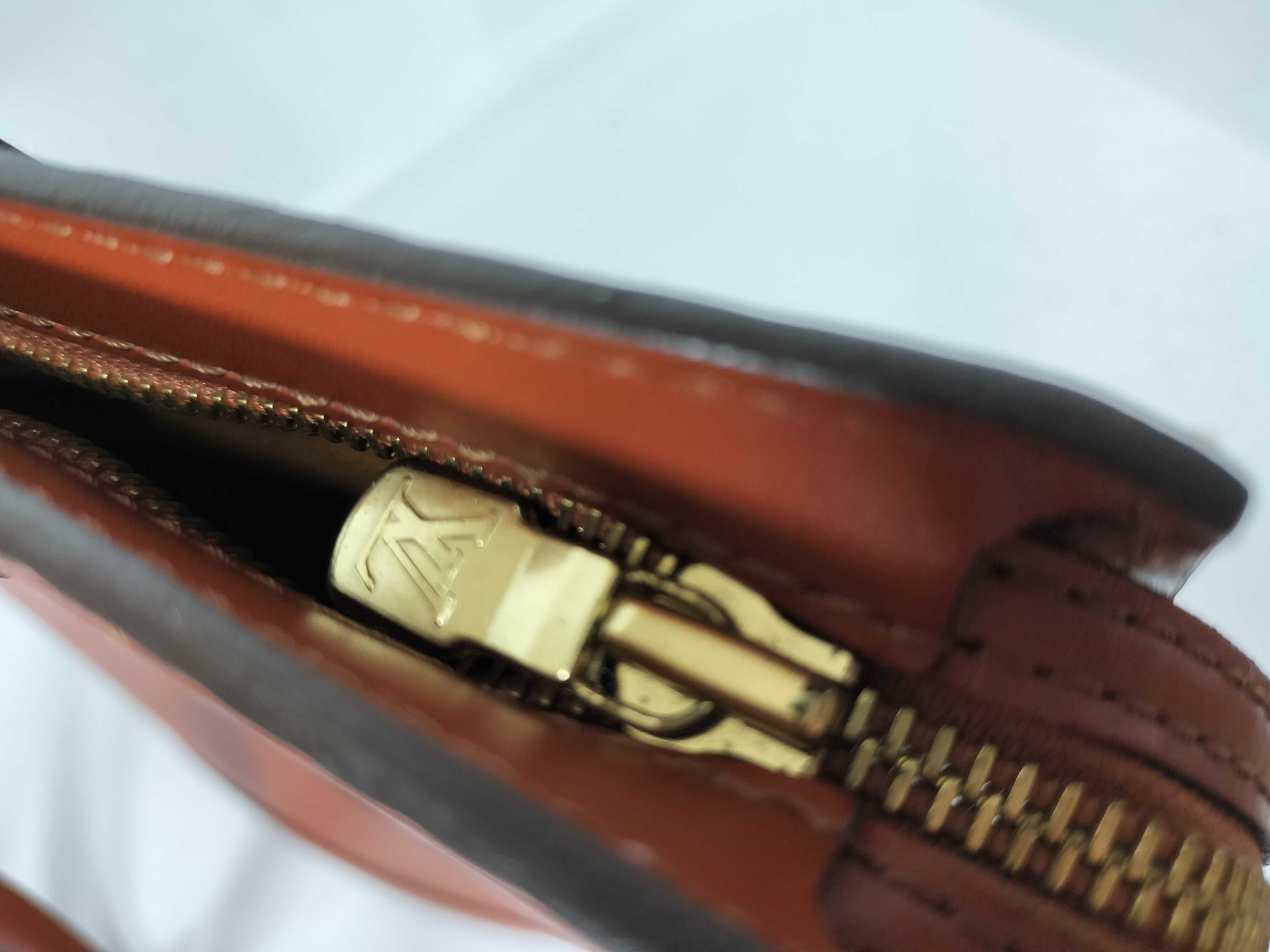Epi Saint Jacques M52273 VI0946 Handbag — view 8