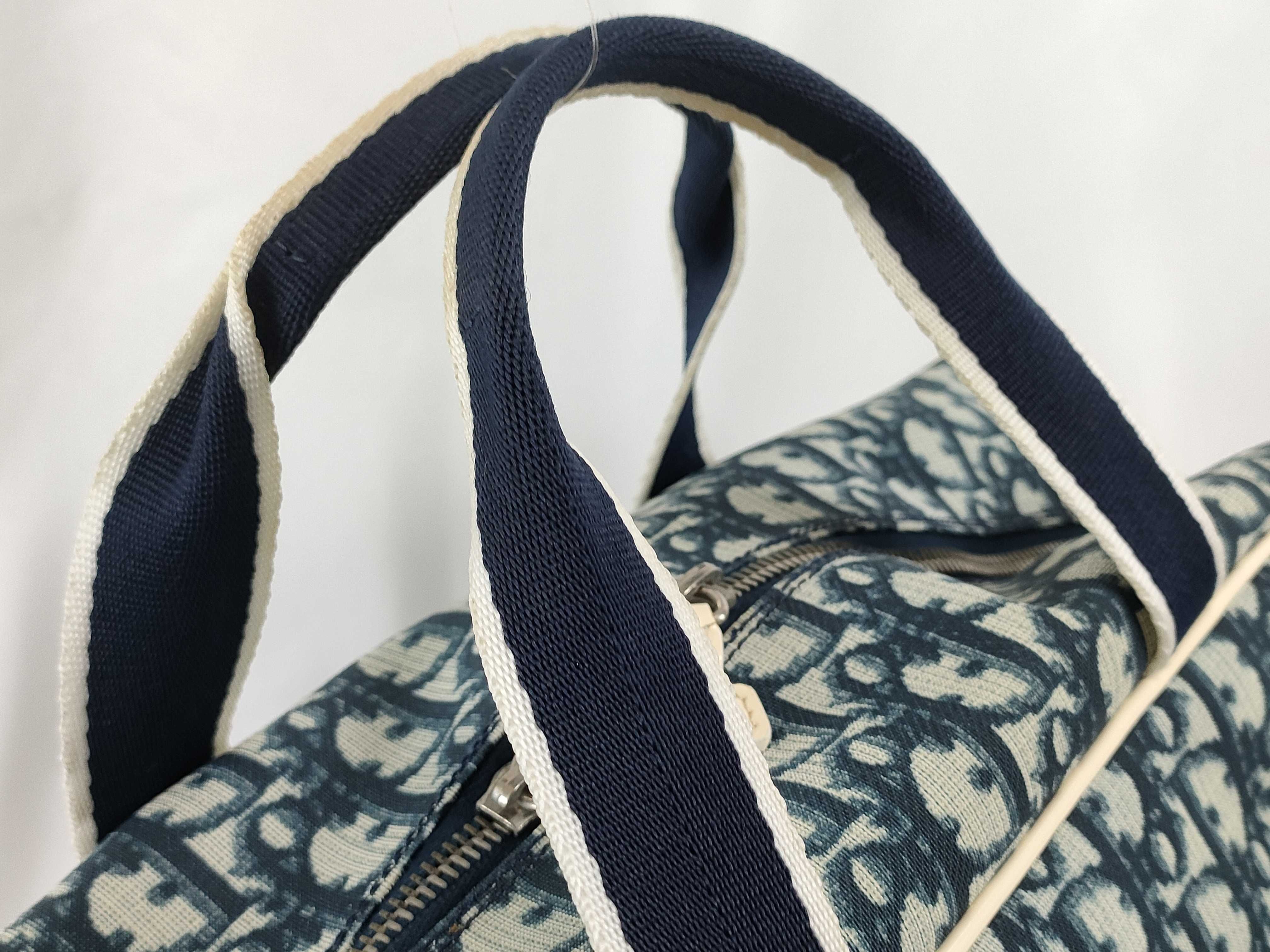 Trotter Pattern 2-Way Boston Bag (Blue) — view 3