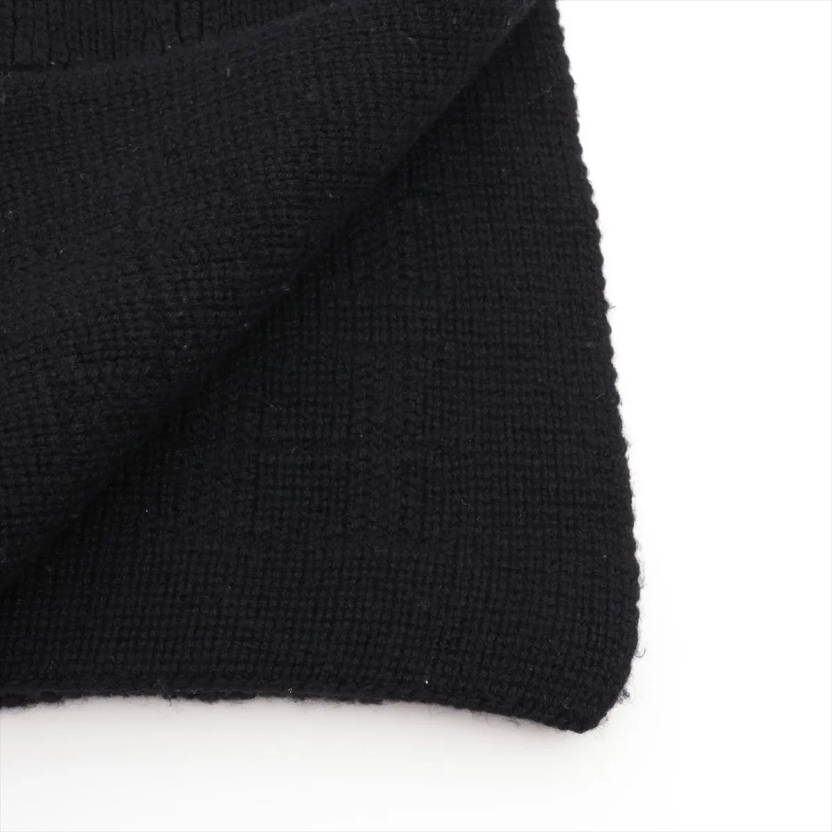 H logo scarf, cashmere, black. Shows wear, — view 2