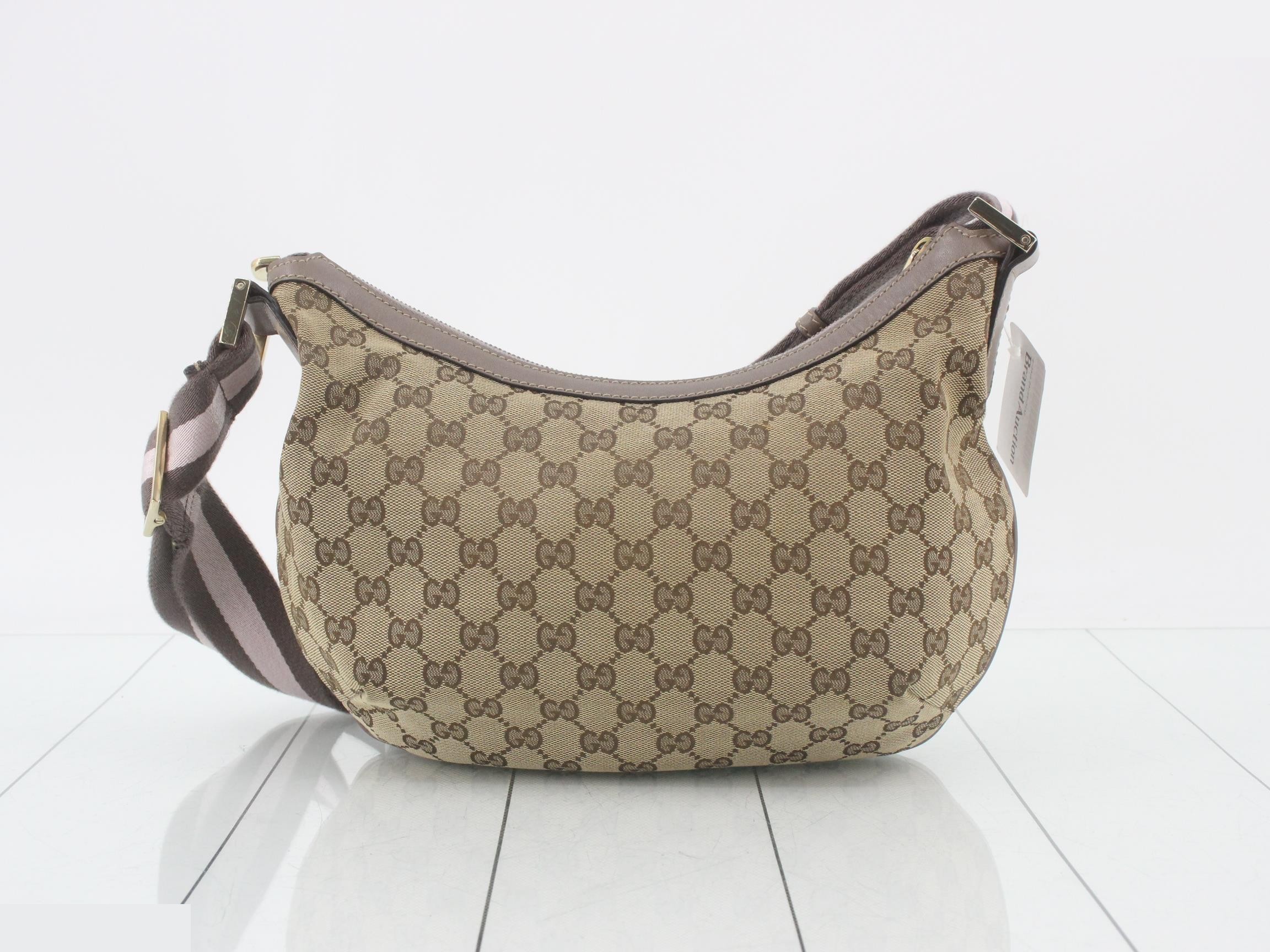 GG Canvas Croissant Hobo Sherry Brown 33 x 22 x 4 cm — view 2
