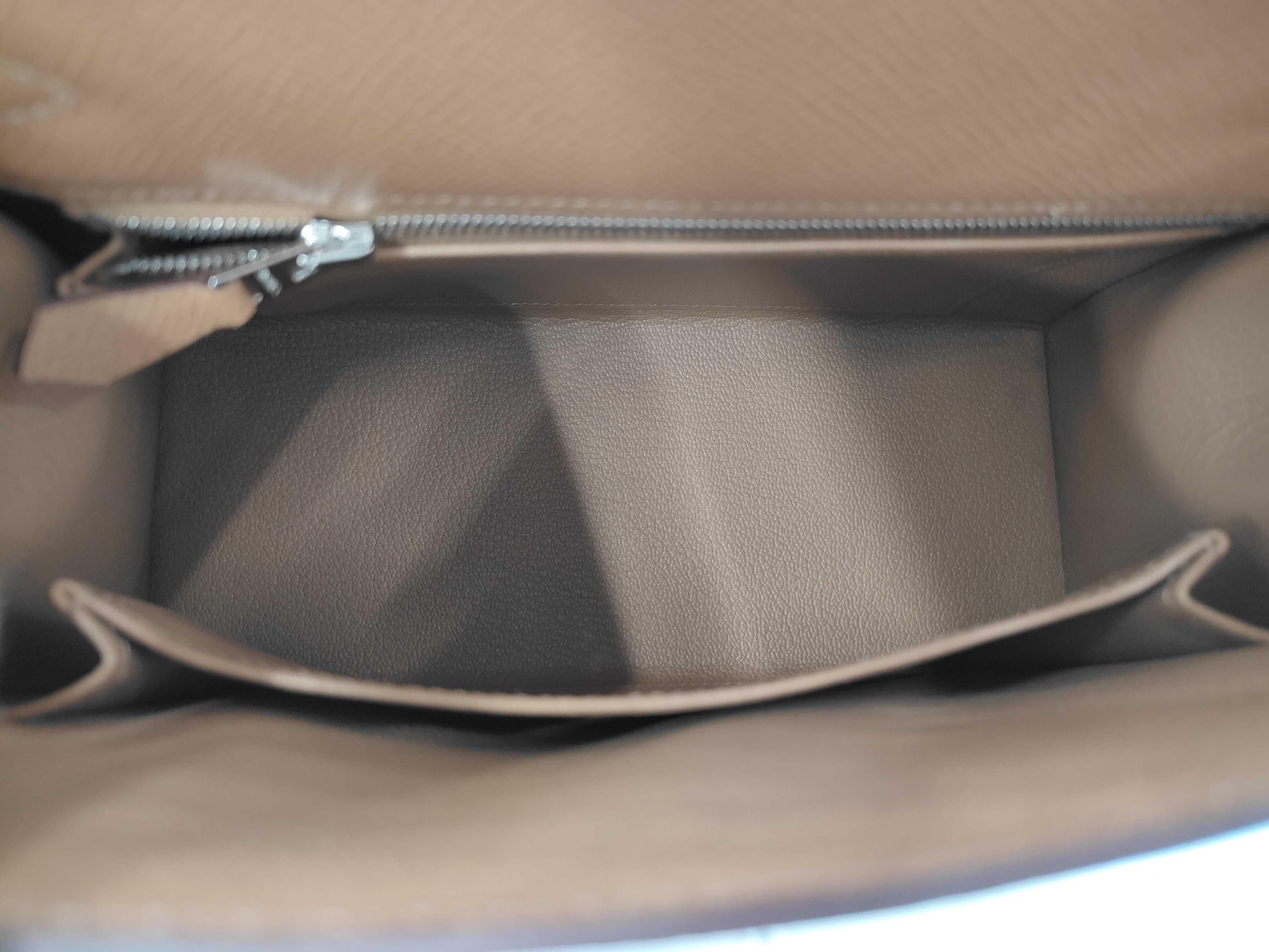 Kelly 25 Sellier Biscuit Epsom Leather Silver Hardware G Stamp Handbag — view 11