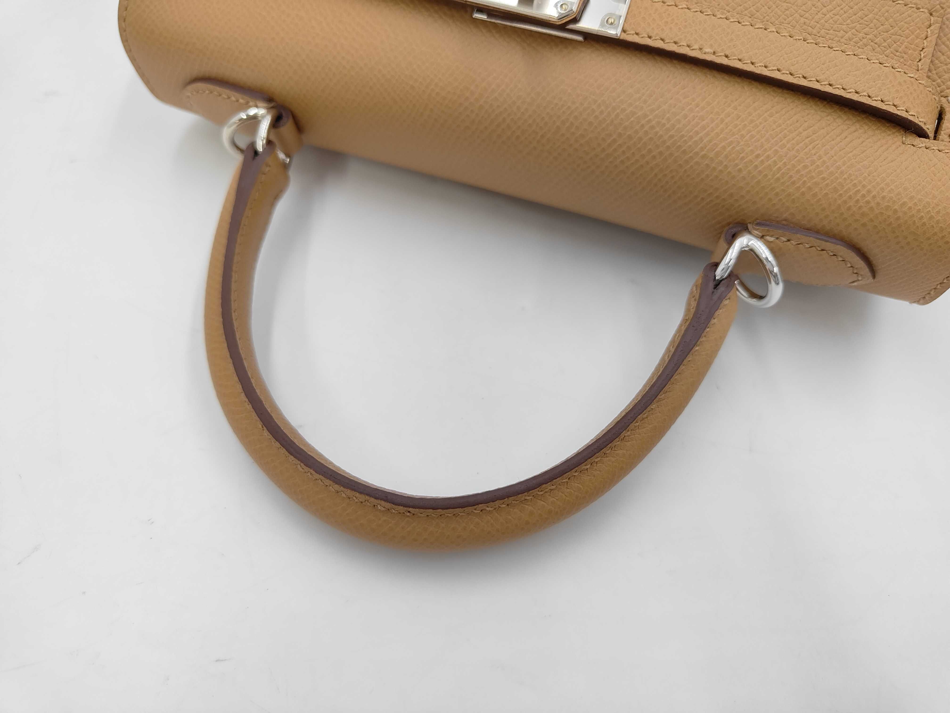 Kelly 25 Sellier Biscuit Epsom Leather Silver Hardware G Stamp Handbag — view 6