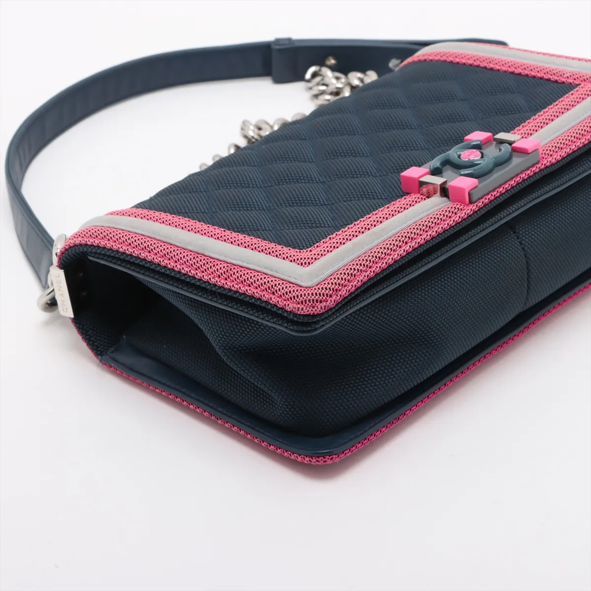 Boy Chanel 25 Nylon x Leather Chain Shoulder Bag Navy x Pink Silver Hardware 22323970 22nd Series A67086 — view 4