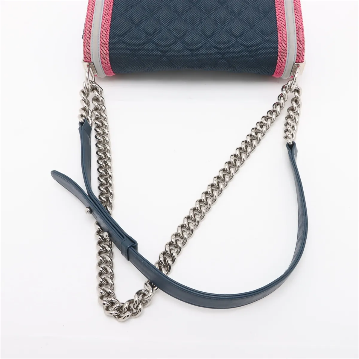 Boy Chanel 25 Nylon x Leather Chain Shoulder Bag Navy x Pink Silver Hardware 22323970 22nd Series A67086 — view 5
