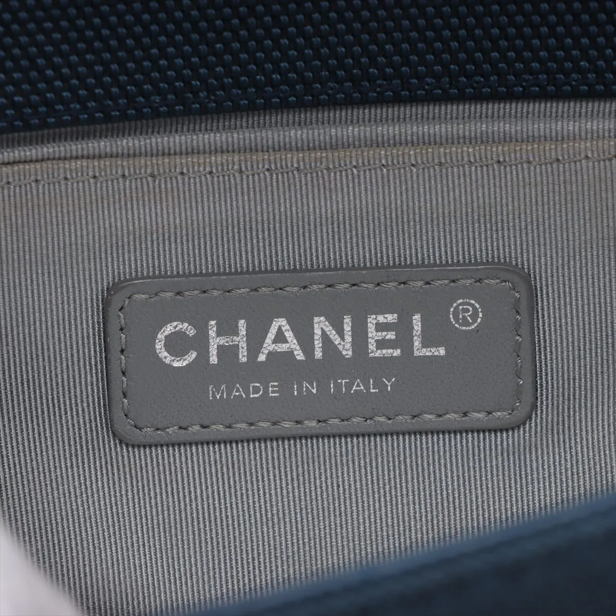 Boy Chanel 25 Nylon x Leather Chain Shoulder Bag Navy x Pink Silver Hardware 22323970 22nd Series A67086 — view 9