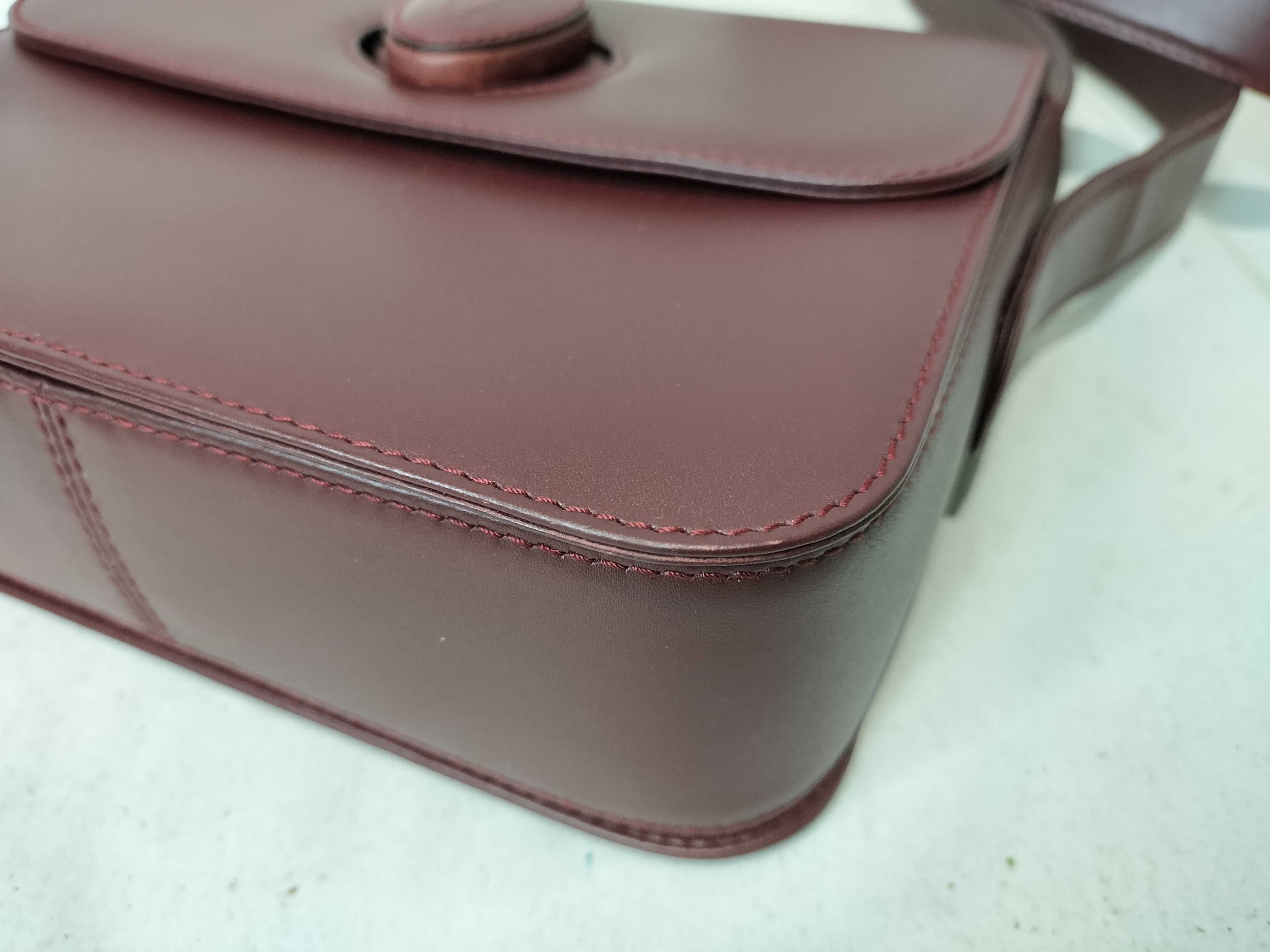 Must-Win Shoulder Bag — view 7