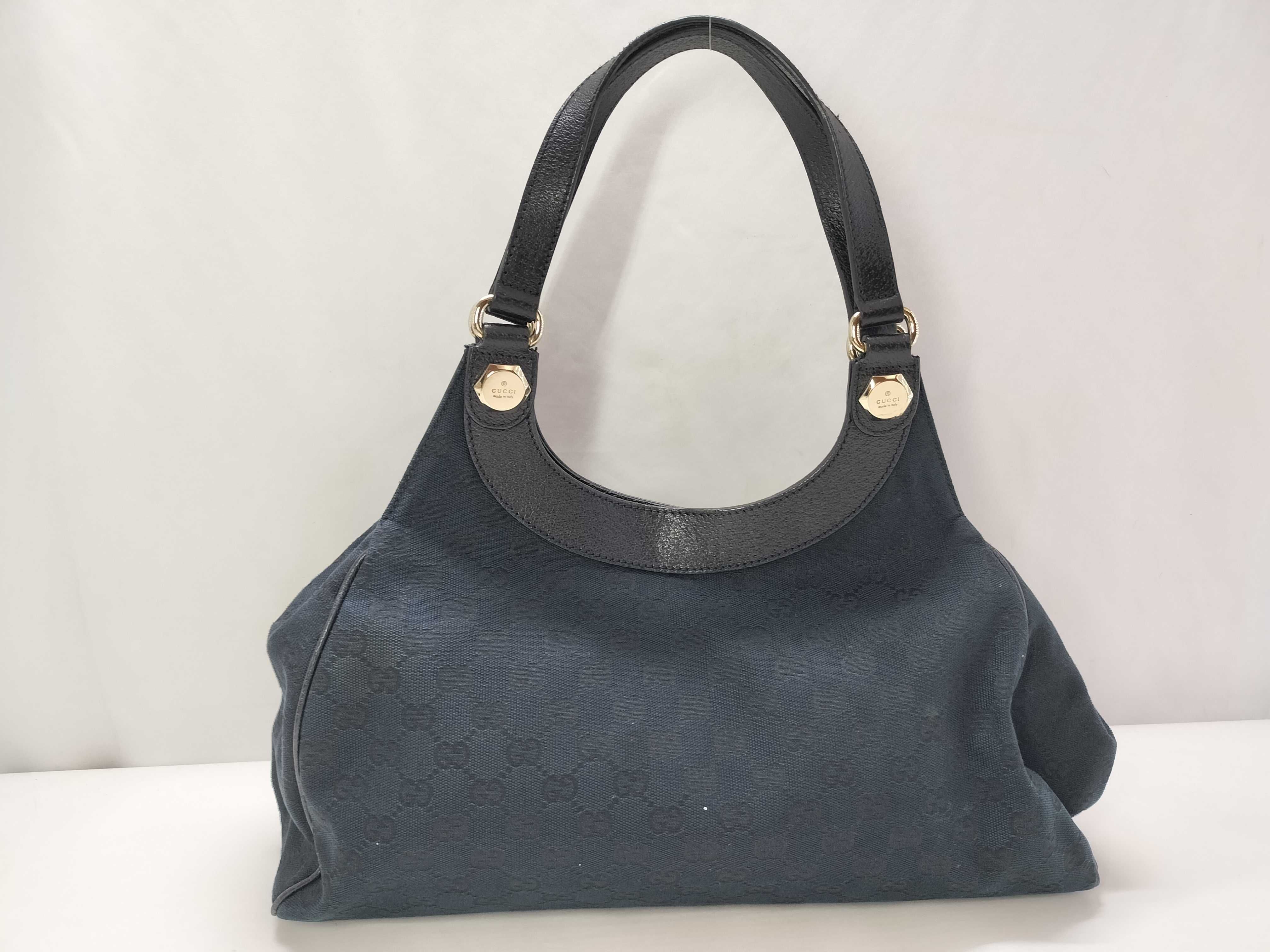 GG Canvas Gucci Handbag